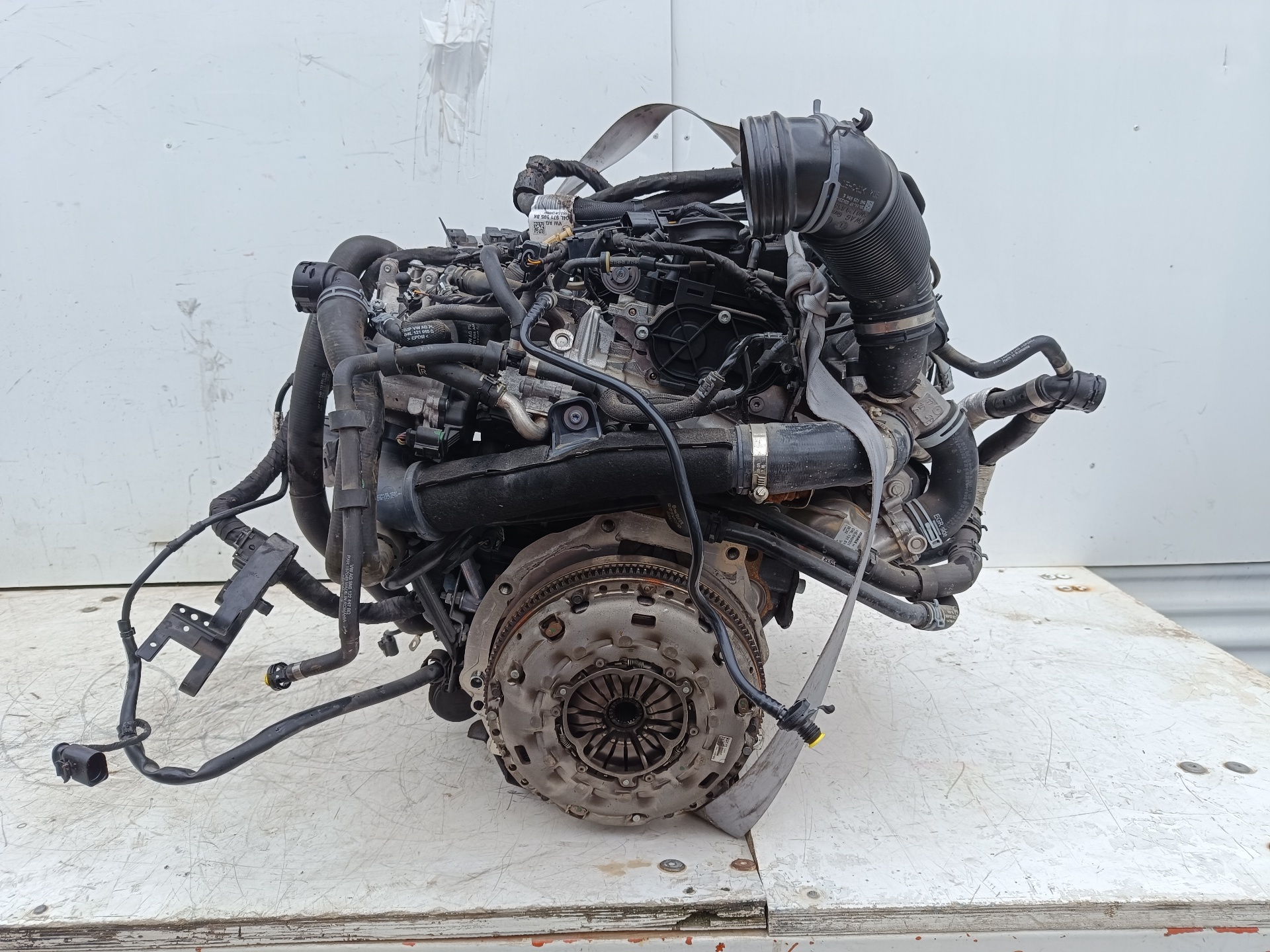 AUDI Q3 8U (2011-2020) Motor DFT 25215203