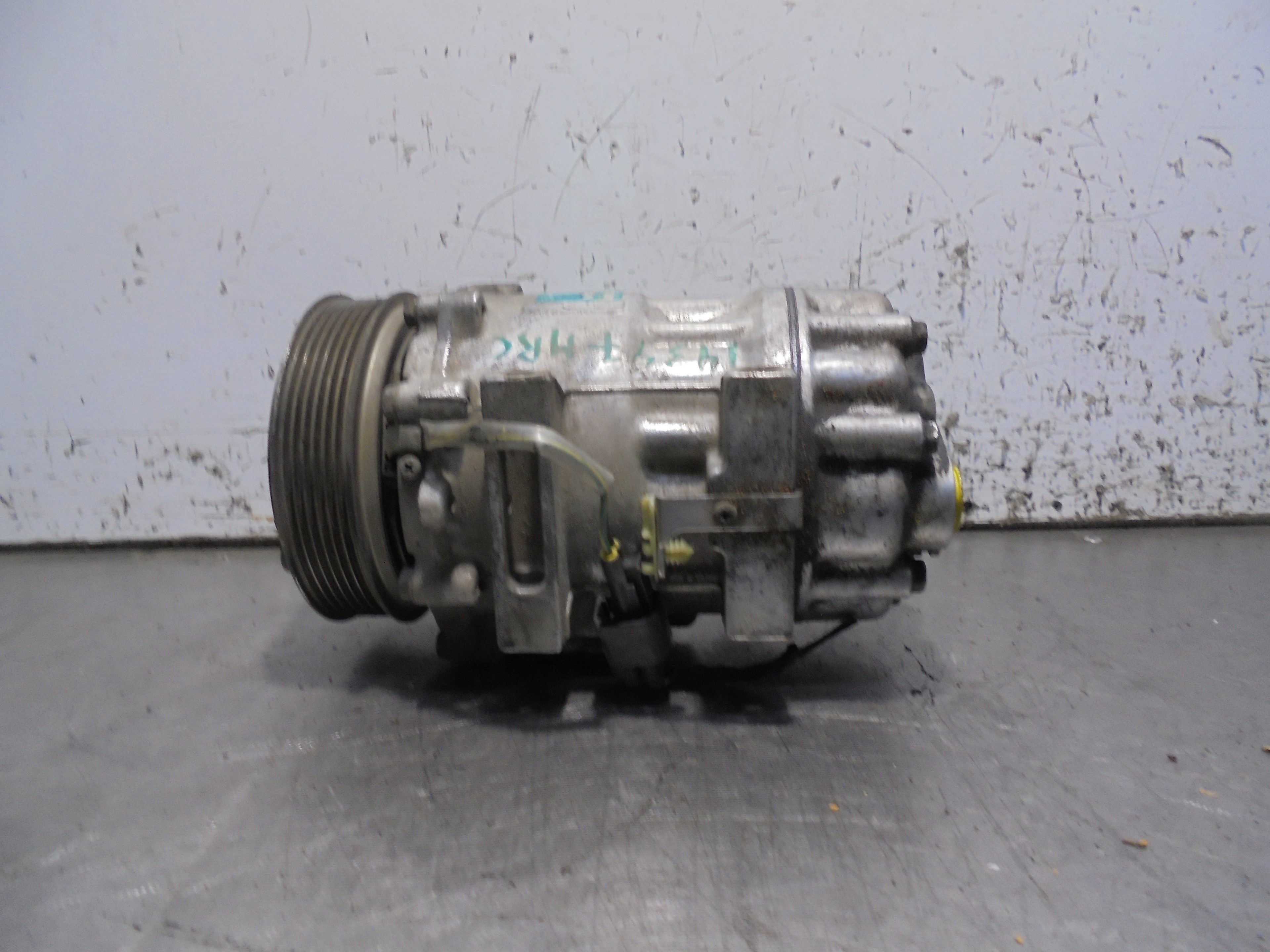 FORD Kuga 2 generation (2013-2020) Air Condition Pump 3M5H19D629HC 25213978