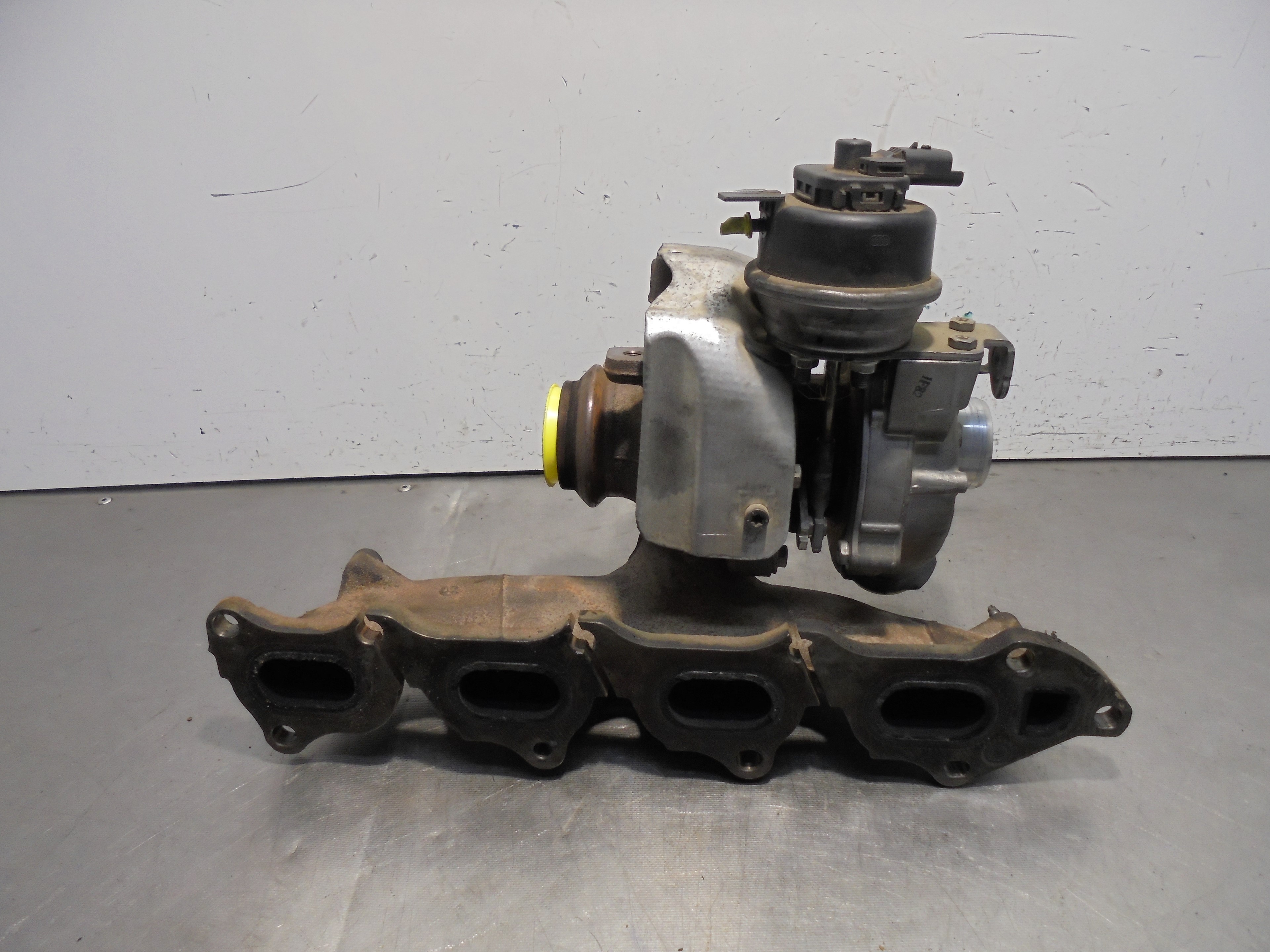 CITROËN C4 Picasso 2 generation (2013-2018) Turbolader 9807873180 23329552