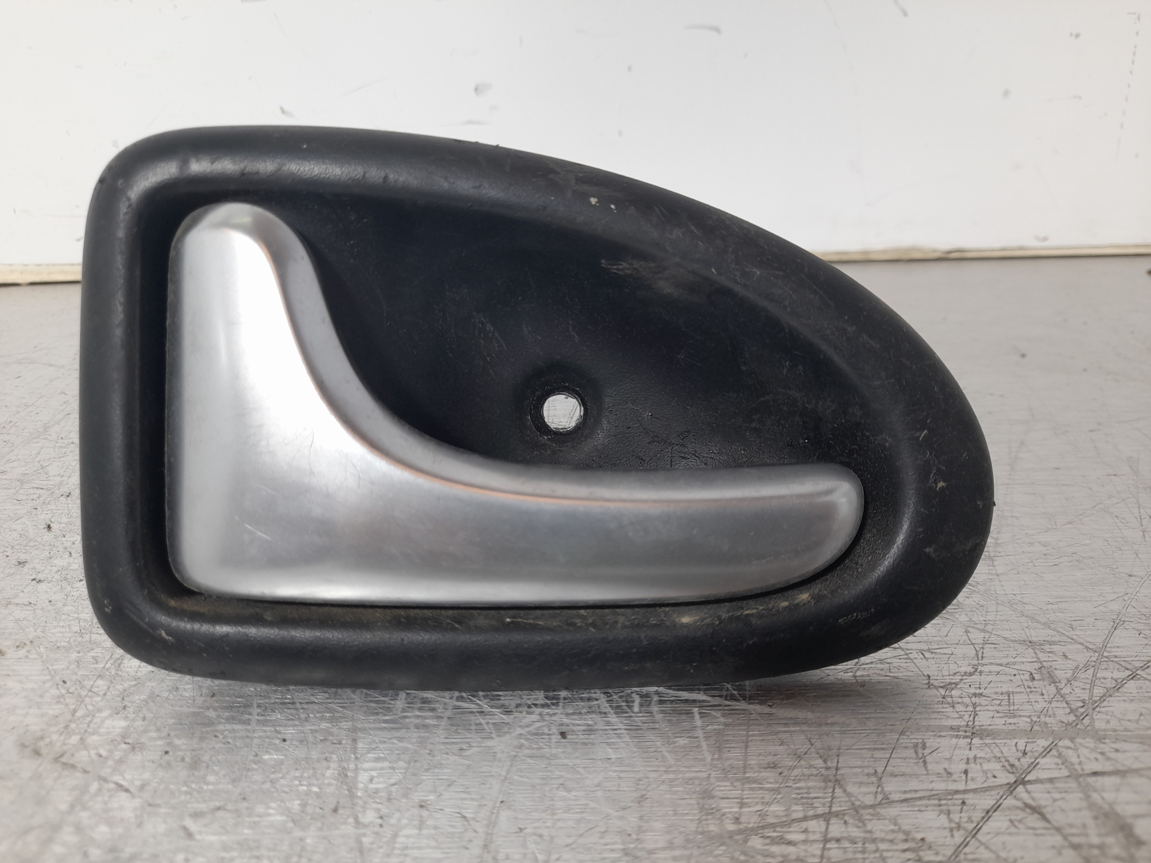 RENAULT Scenic 1 generation (1996-2003) Left Rear Internal Opening Handle 7700415974 23333947