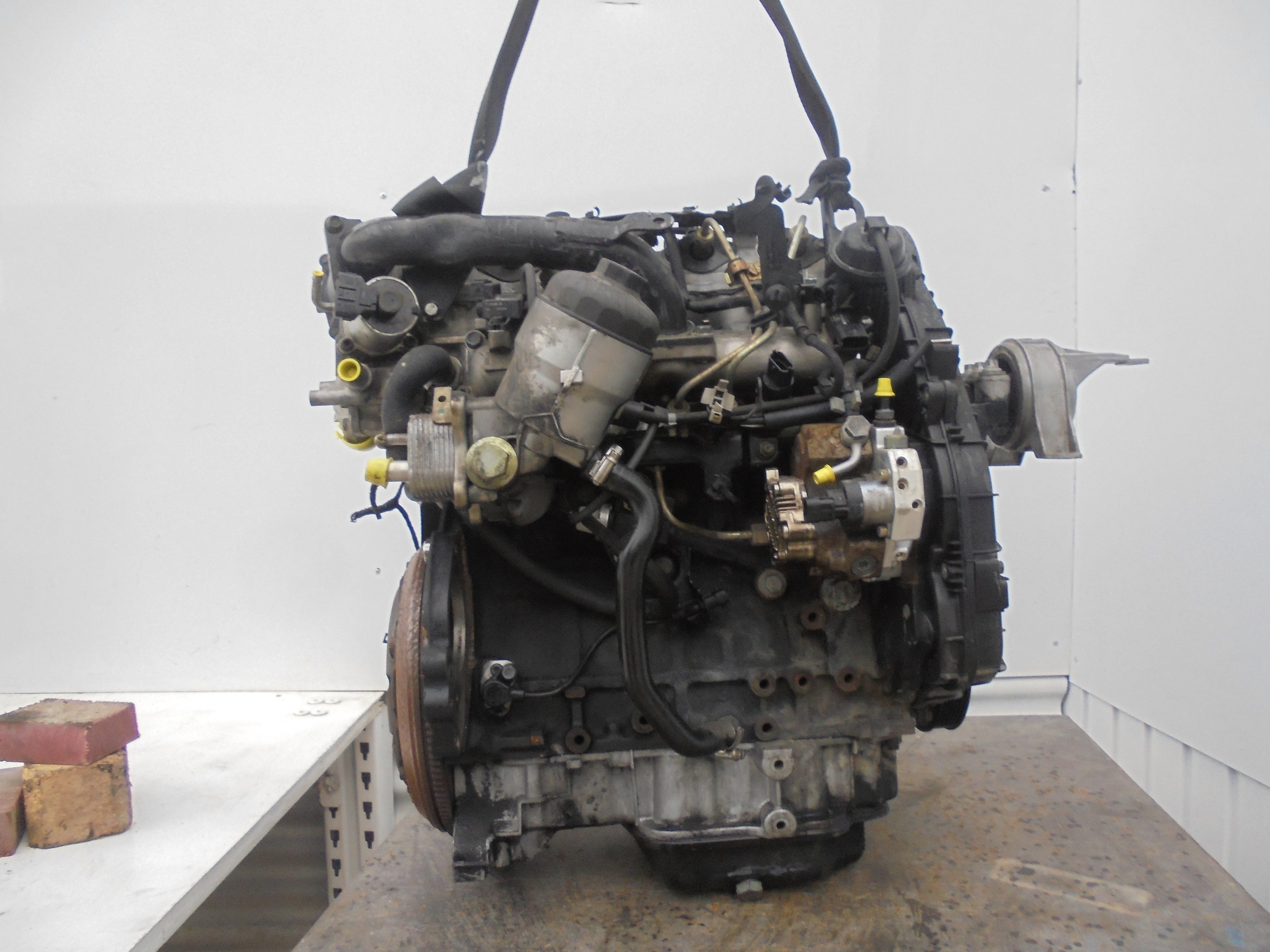 OPEL Astra H (2004-2014) Двигатель Z17DTL 25074135