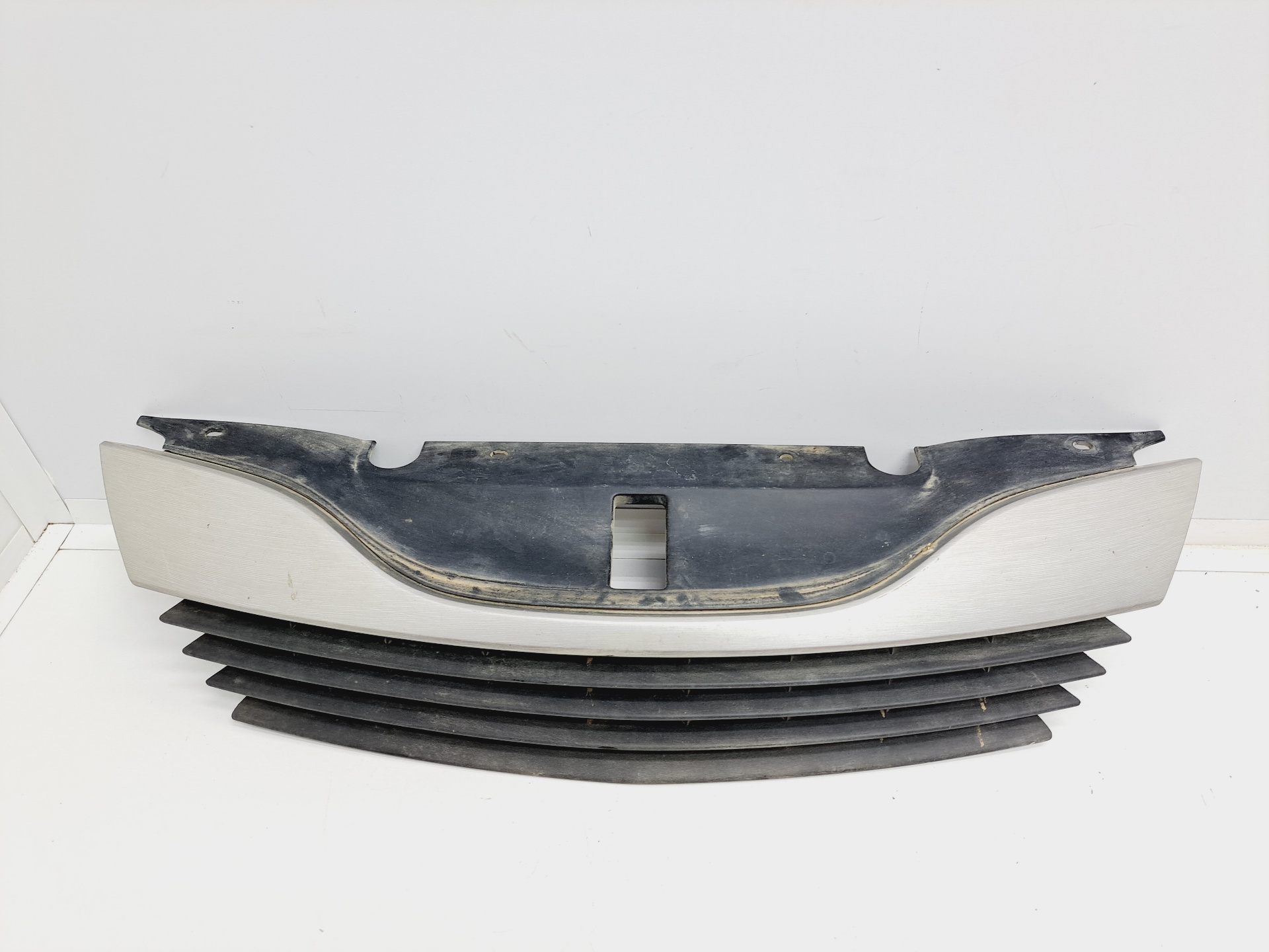 RENAULT Laguna 2 generation (2001-2007) Radiator Grille 8200390126 25896360