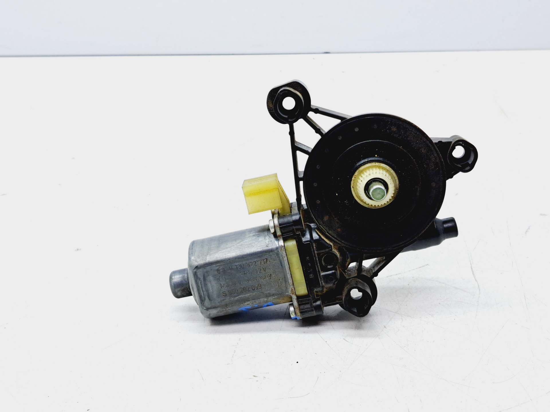 SEAT Leon 3 generation (2012-2020) Front venstre dør vindusregulator motor 5Q0959801B 23332631