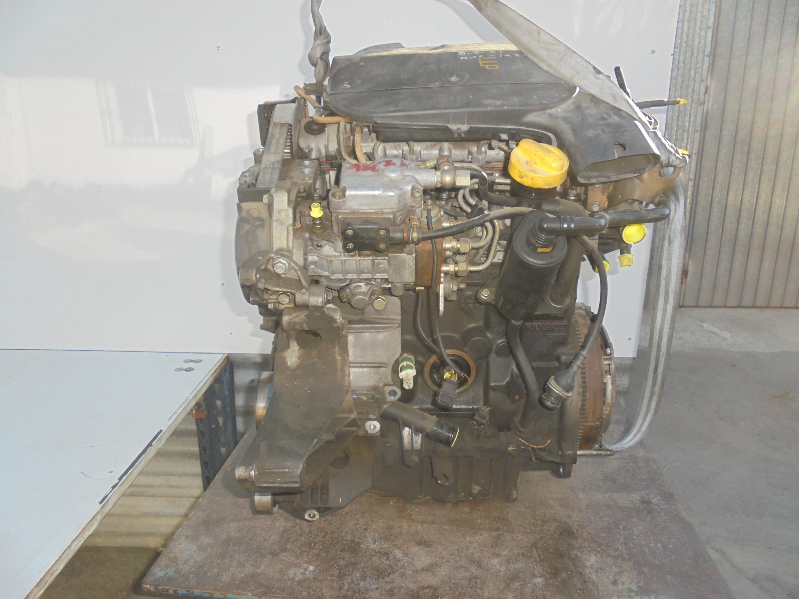 RENAULT Megane 2 generation (2002-2012) Двигатель F9QA7 25059185