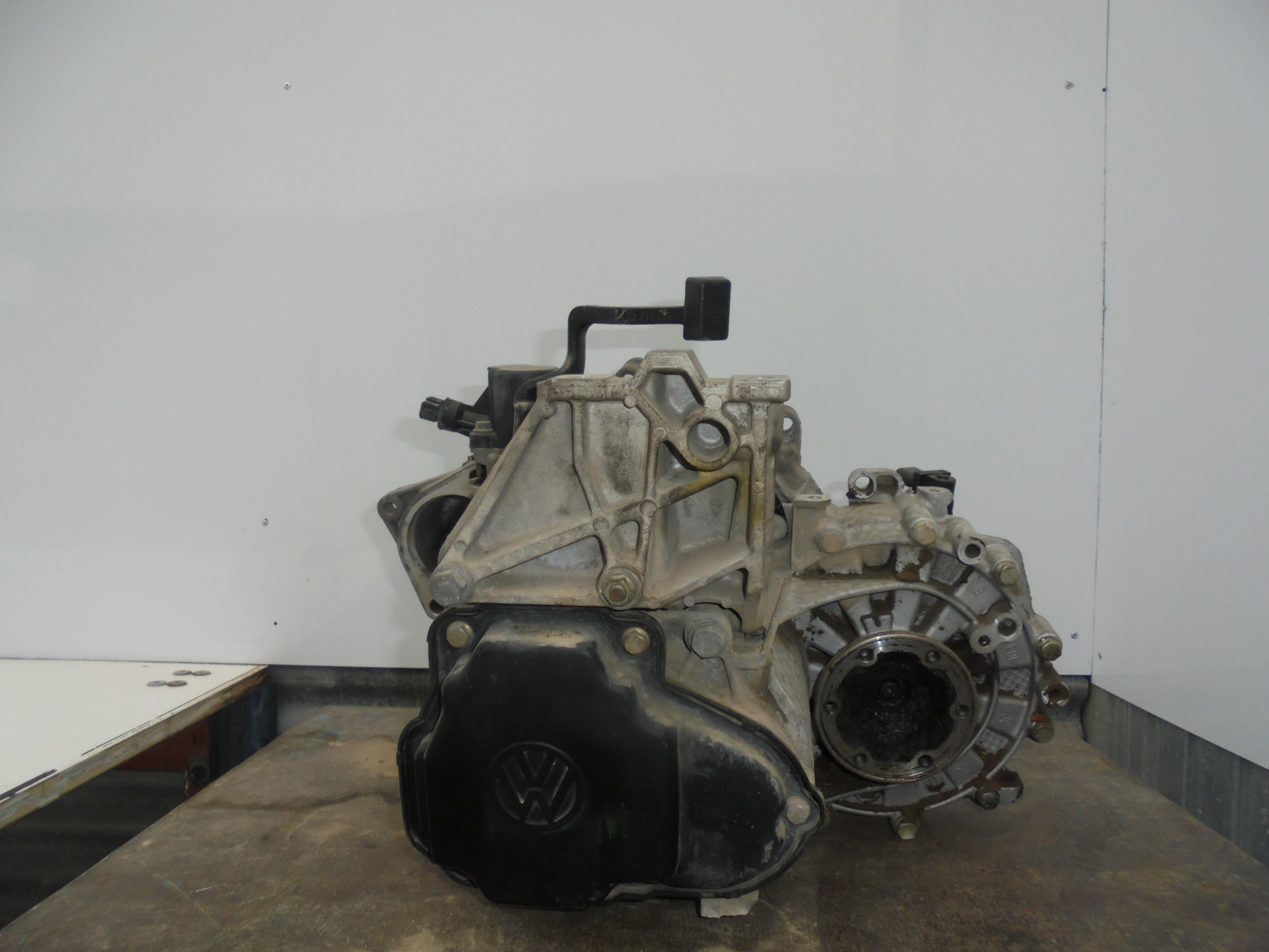 SEAT Toledo 2 generation (1999-2006) Gearbox DEA 22260234