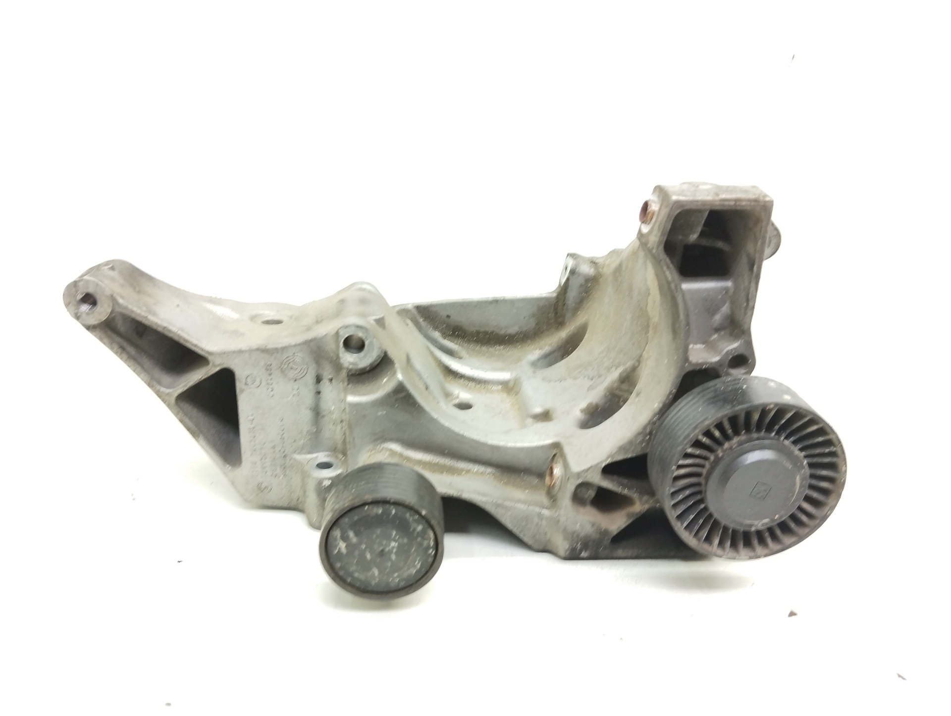 BMW 1 Series E81/E82/E87/E88 (2004-2013) Alternator bracket 780263902 23364772