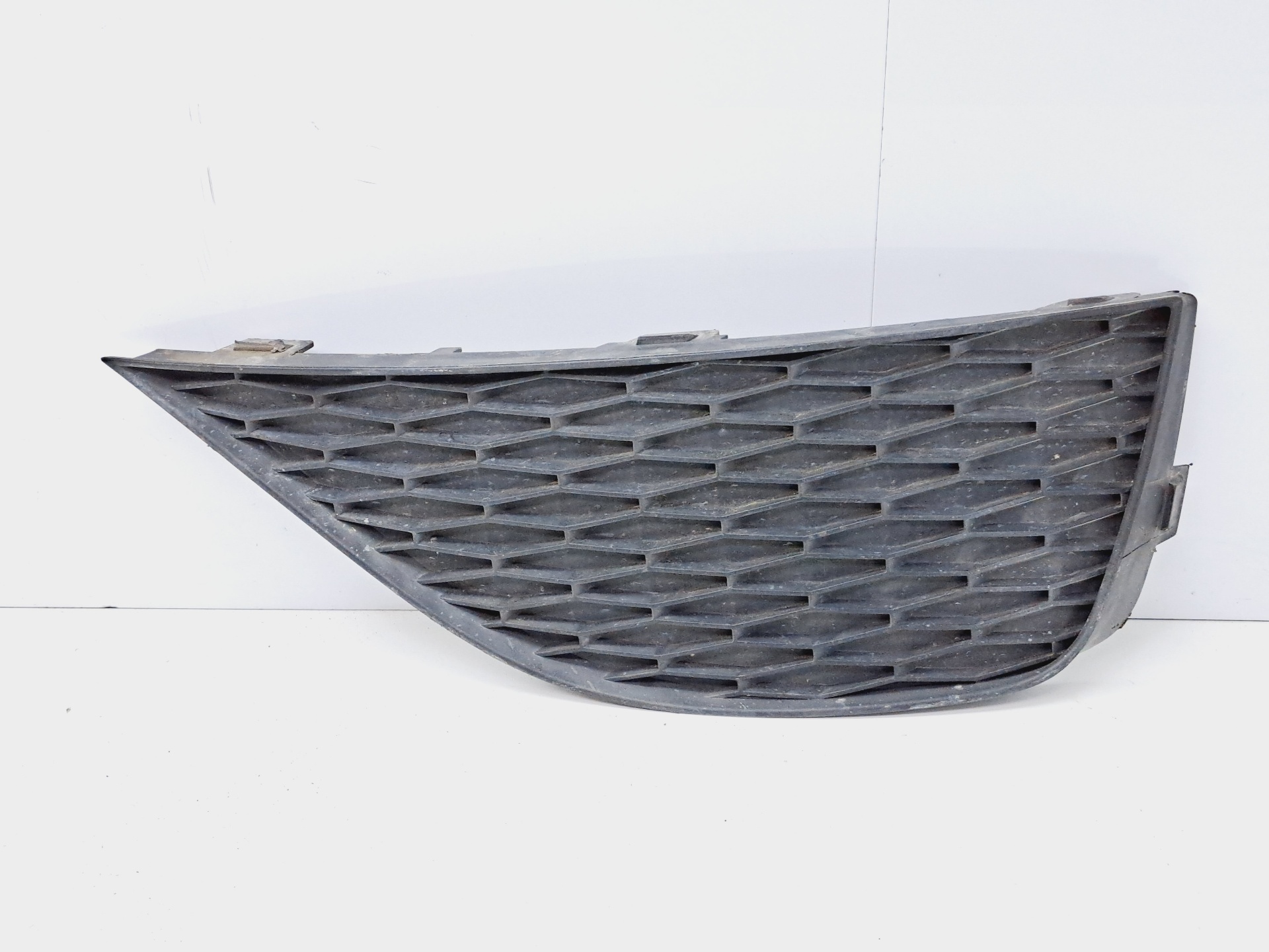SEAT Ibiza 4 generation (2008-2017) Front Right Grill 6J0853666 23331714