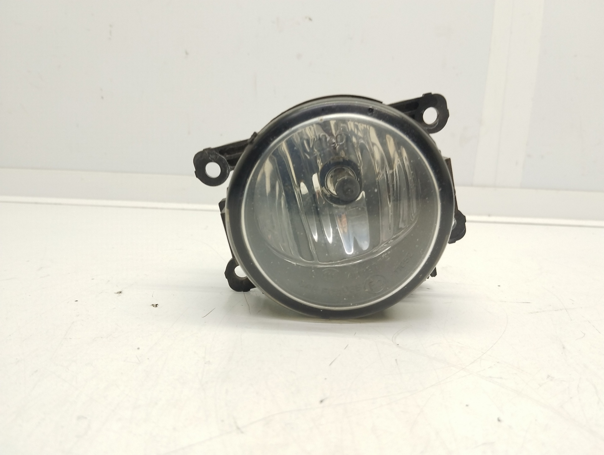 RENAULT Talisman 1 generation (2012-2024) Front Right Fog Light 261503971R 25896005