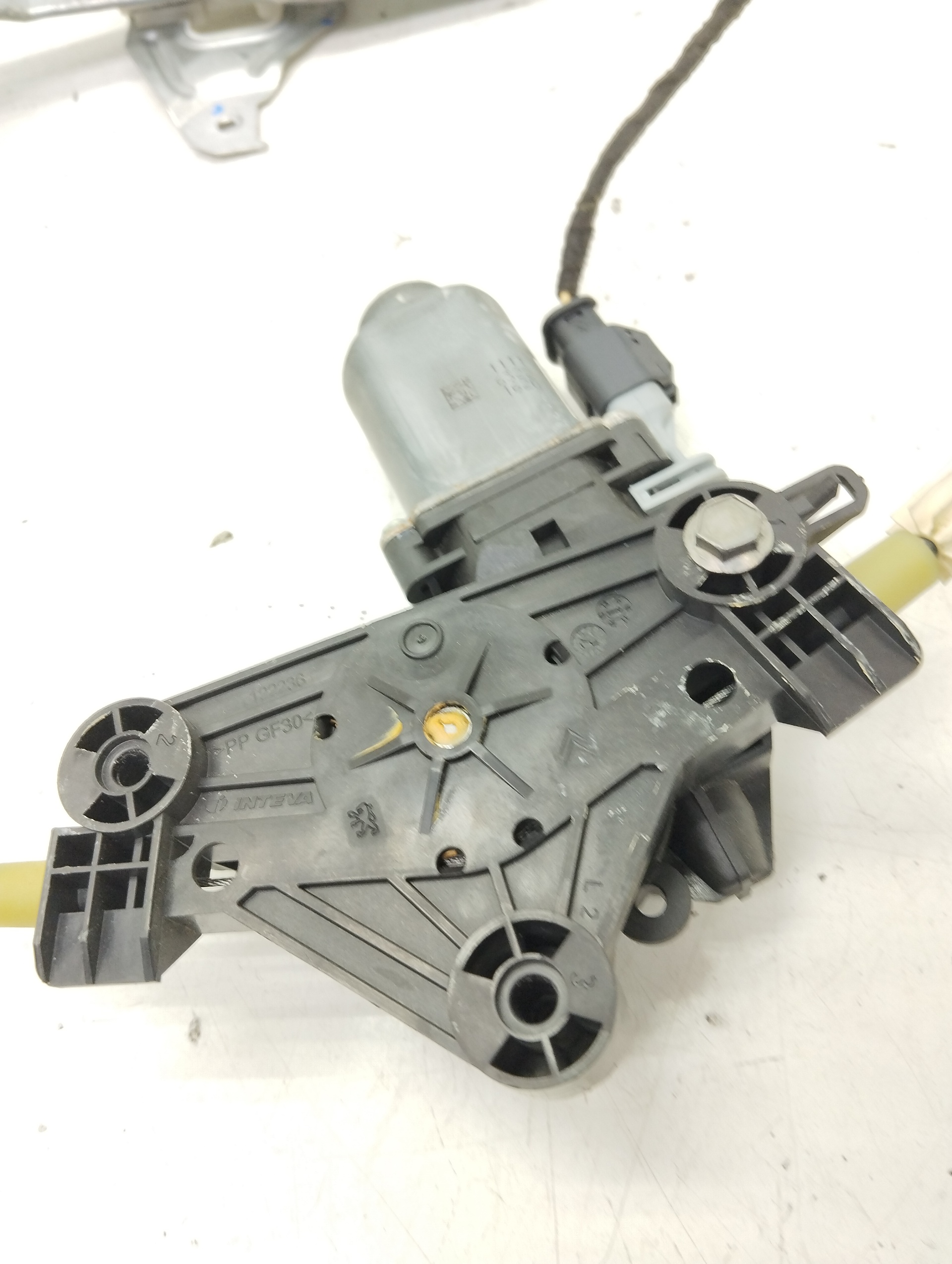 CITROËN C-Elysee 2 generation (2012-2017) Front Left Door Window Regulator 9674412480 25895786