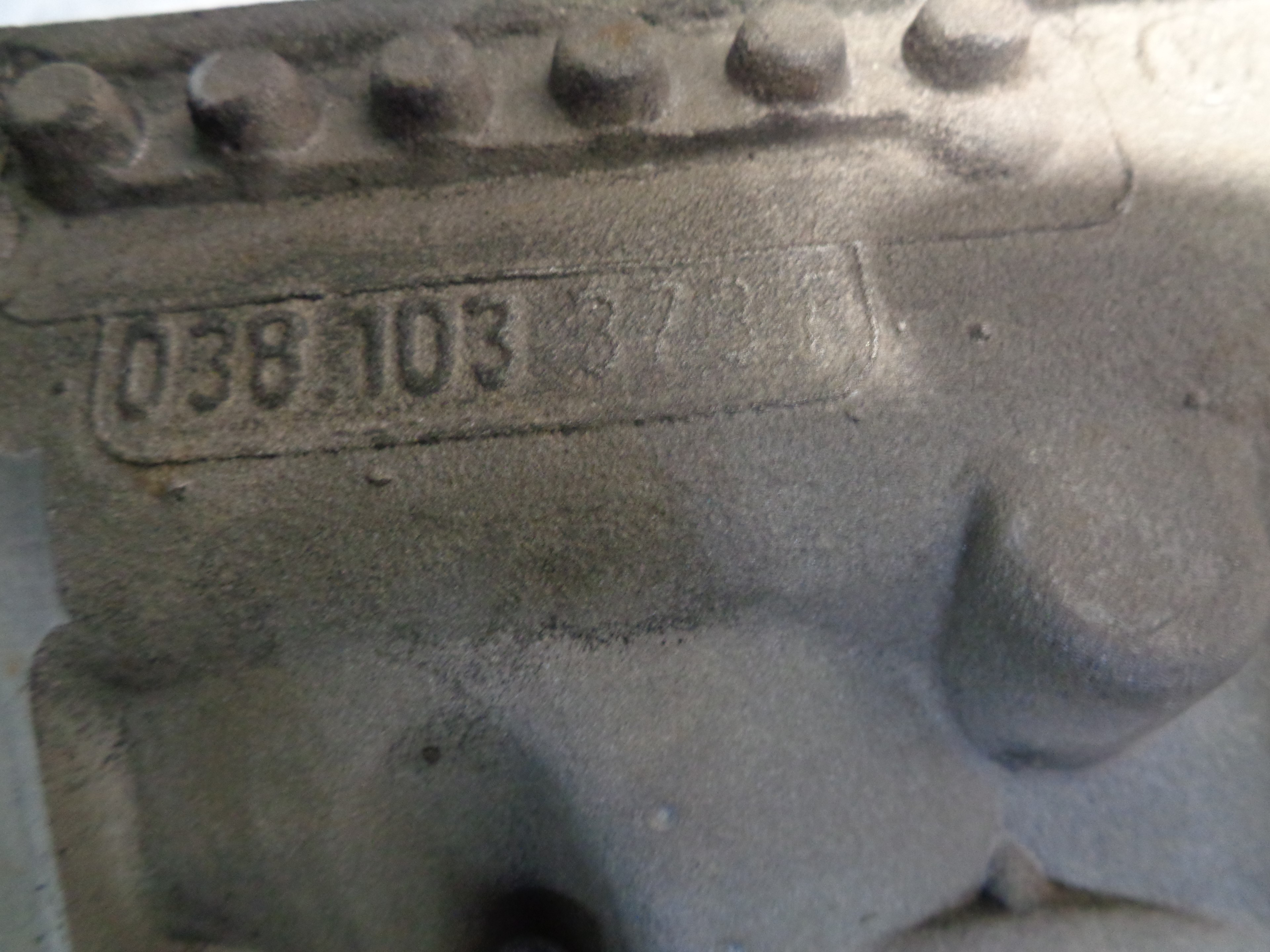 SKODA Octavia 2 generation (2004-2013) Engine Cylinder Head 038103373 25045159