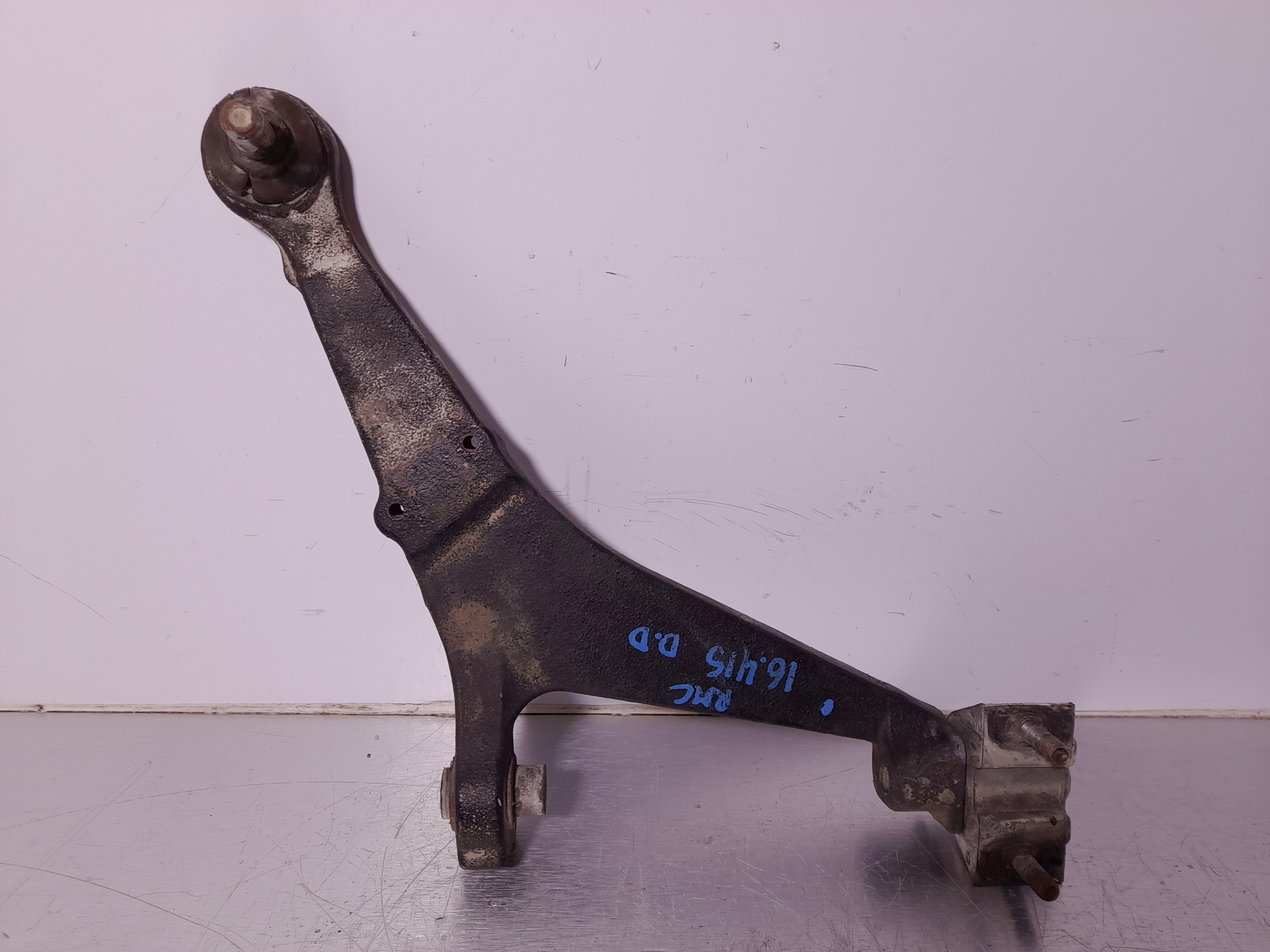 CITROËN Saxo 2 generation (1996-2004) Front Right Arm 23329009