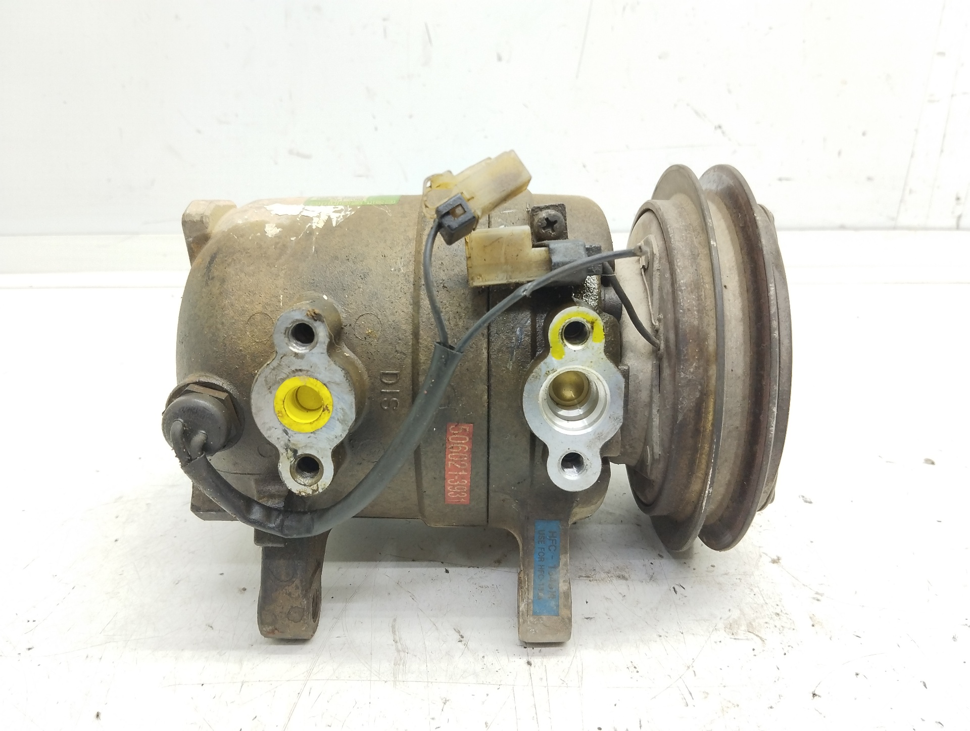 VOLVO 1 generation E10 (1966-1970) Air Condition Pump 926000F001 25346671