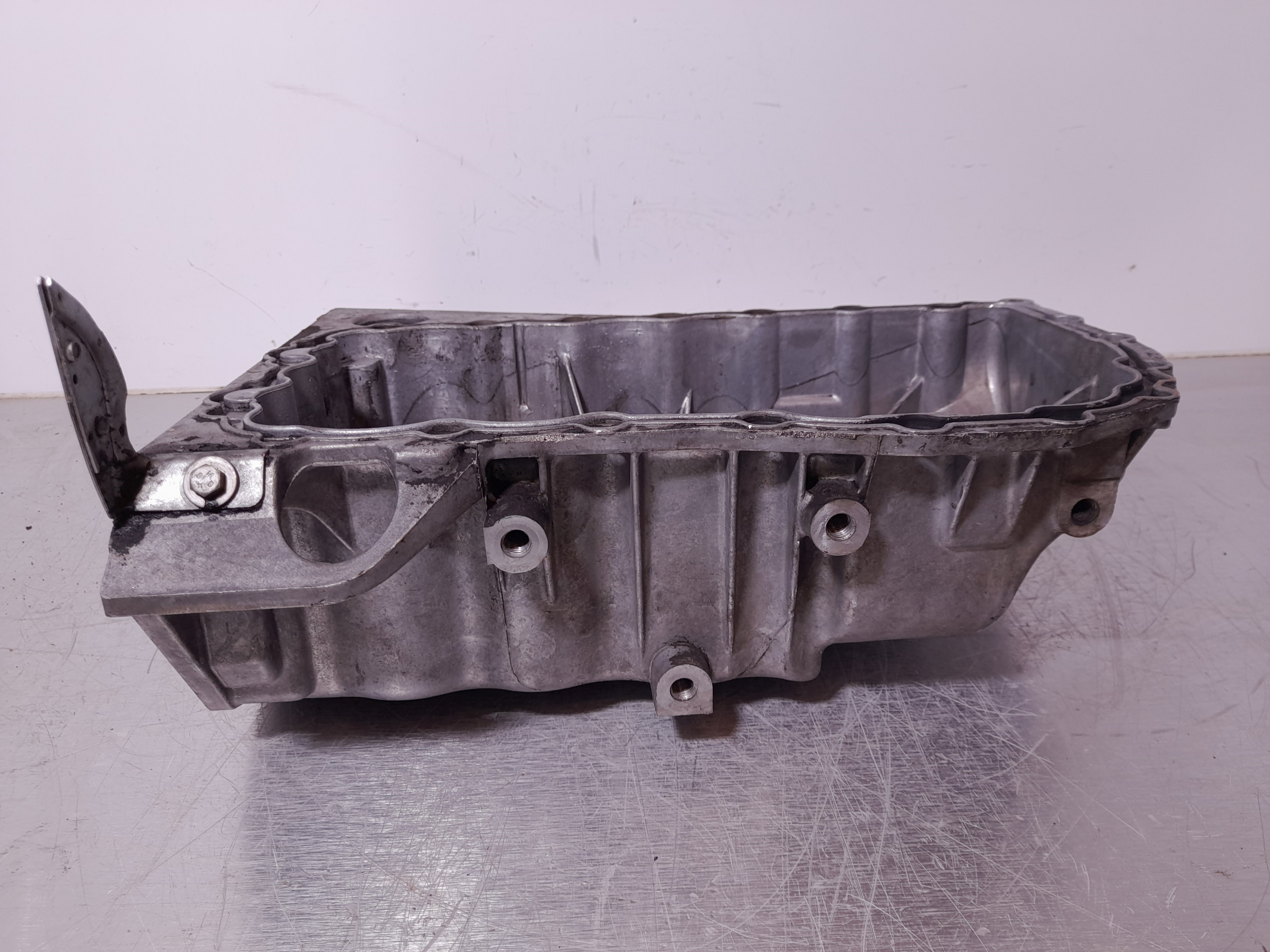 RENAULT Laguna 2 generation (2001-2007) Dzinēja karteris 8200066133 21957511