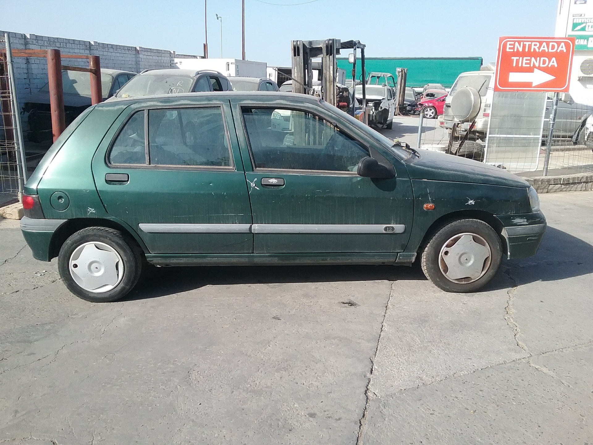 RENAULT Clio 1 generation (1990-1998) поворота переключение  7700842114A 25072161