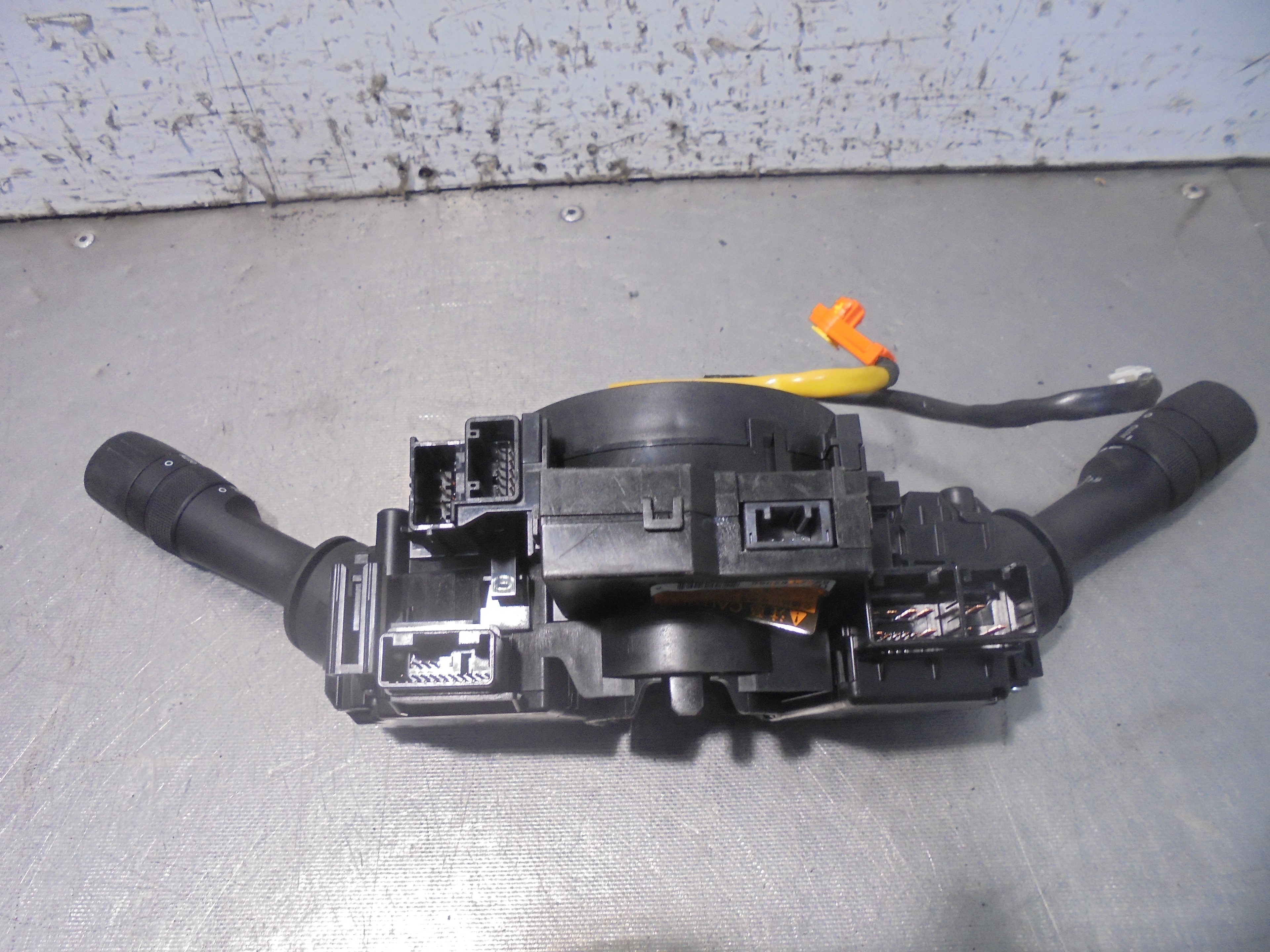 TOYOTA Auris 1 generation (2006-2012) Annan del 8924502060 25067997