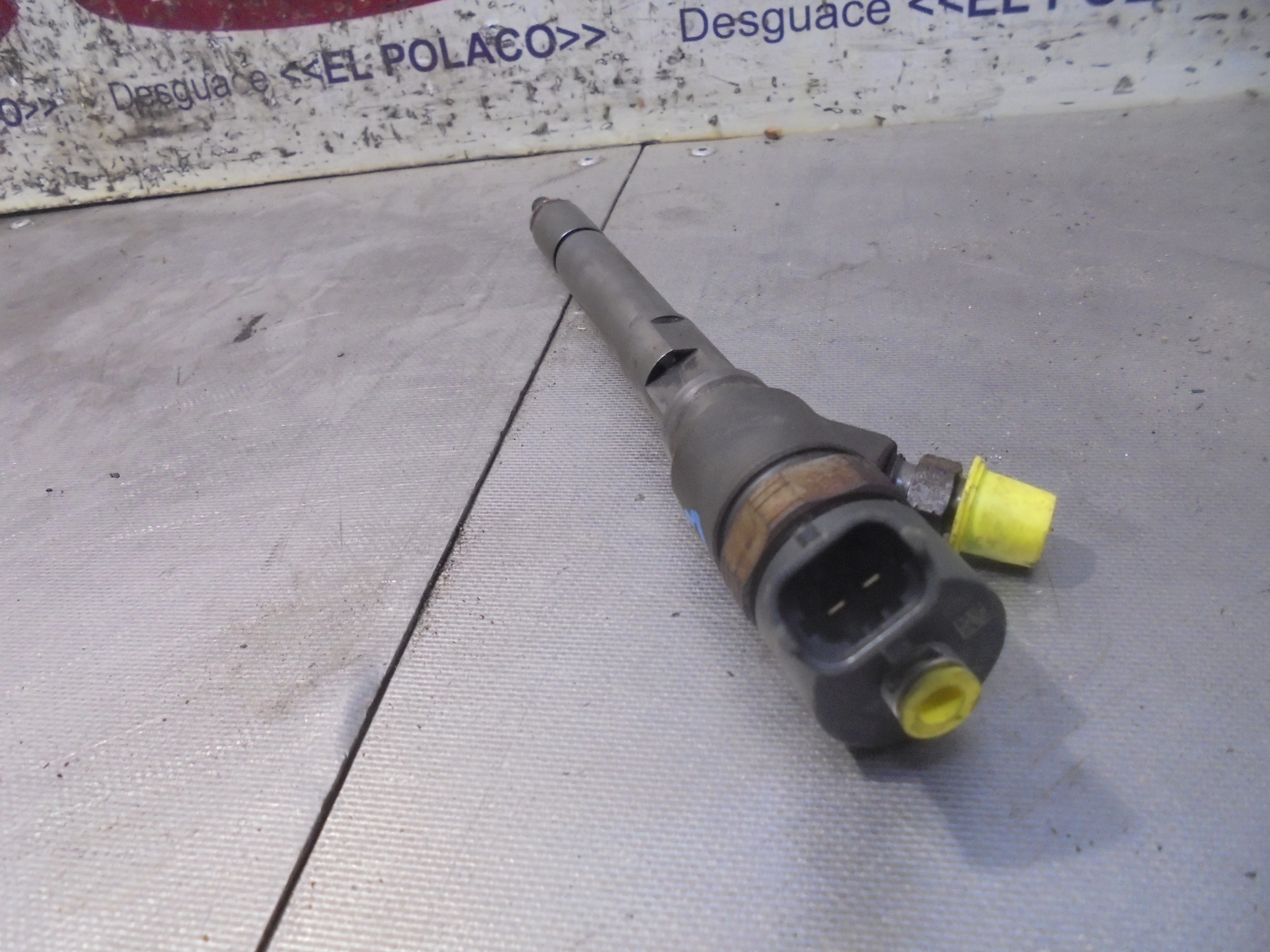 KIA Carens Fuel Injector 3380027400 23312618