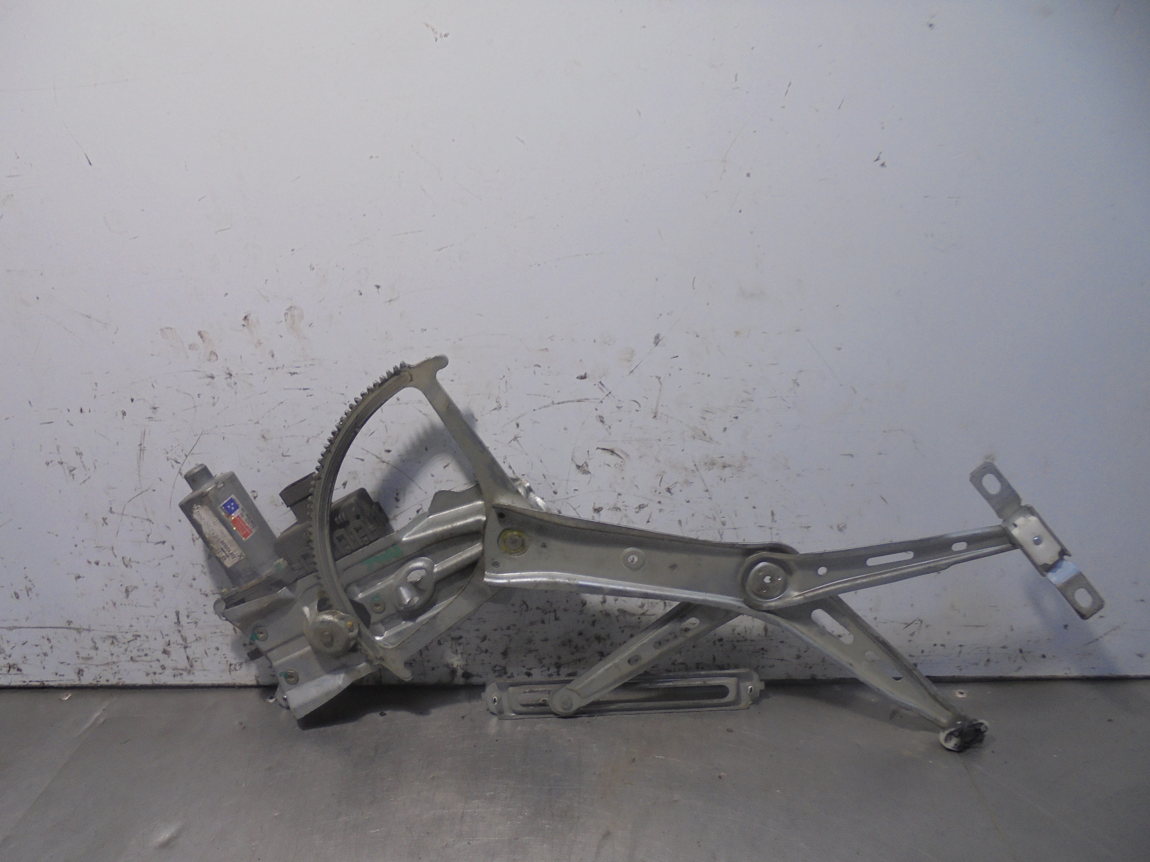 OPEL Zafira A (1999-2003) Front Right Door Window Regulator 0130821769 25045225