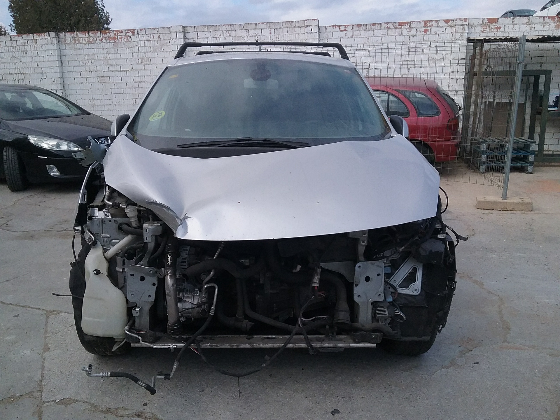 RENAULT Scenic 3 generation (2009-2015) Other part 284B17288R 23329516