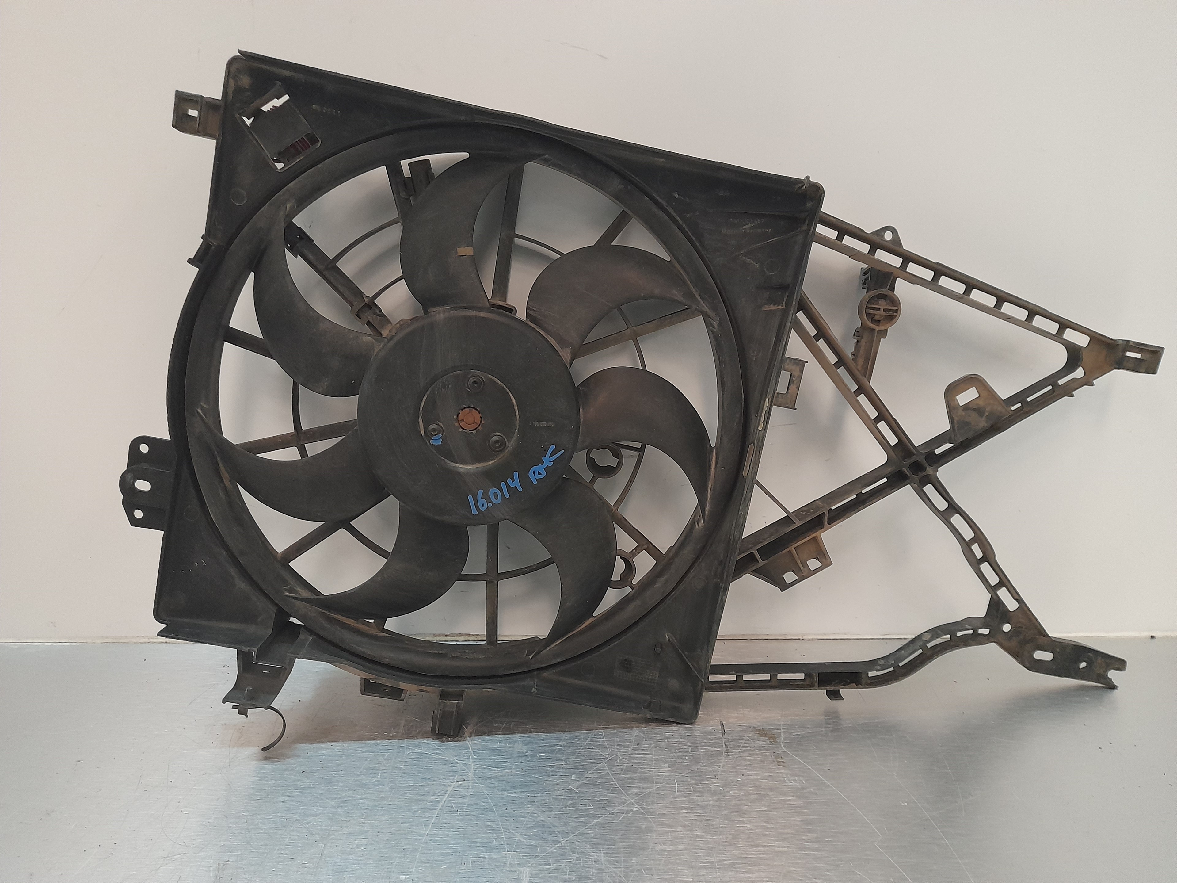 OPEL Vectra B (1995-1999) Difuzorový ventilátor 0130303283 25074366