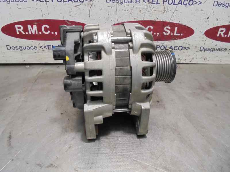 DACIA Sandero 2 generation (2013-2020) Dynamo 231002854R 25033053