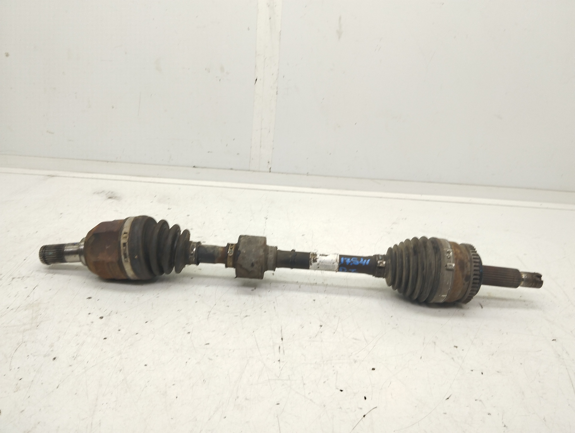 HYUNDAI i30 GD (2 generation) (2012-2017) Front Left Driveshaft 49500A6000 25894732