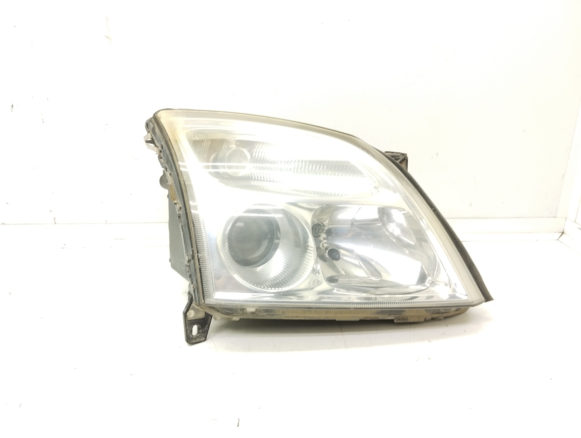 OPEL Vectra Front Høyre Frontlykt 15588800 25025799