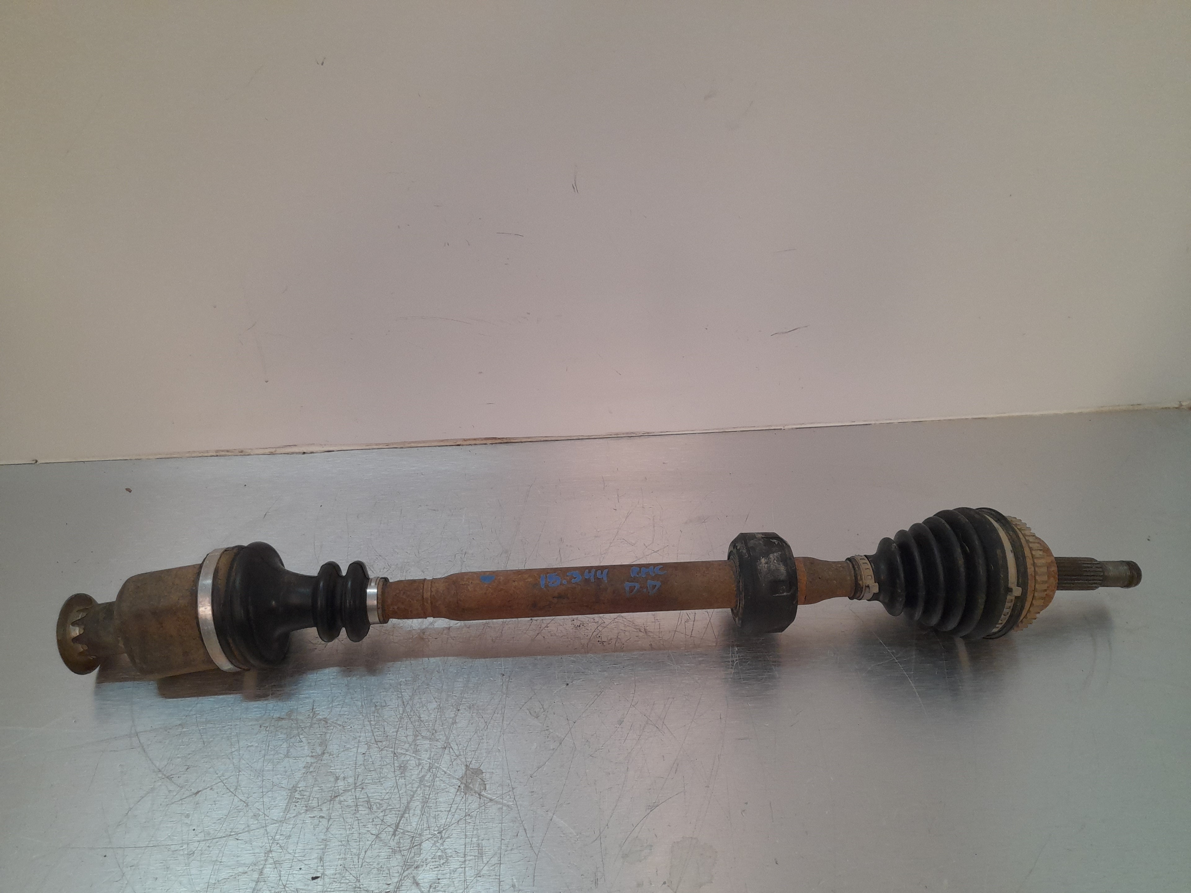 RENAULT Scenic 1 generation (1996-2003) Front Right Driveshaft 25068090