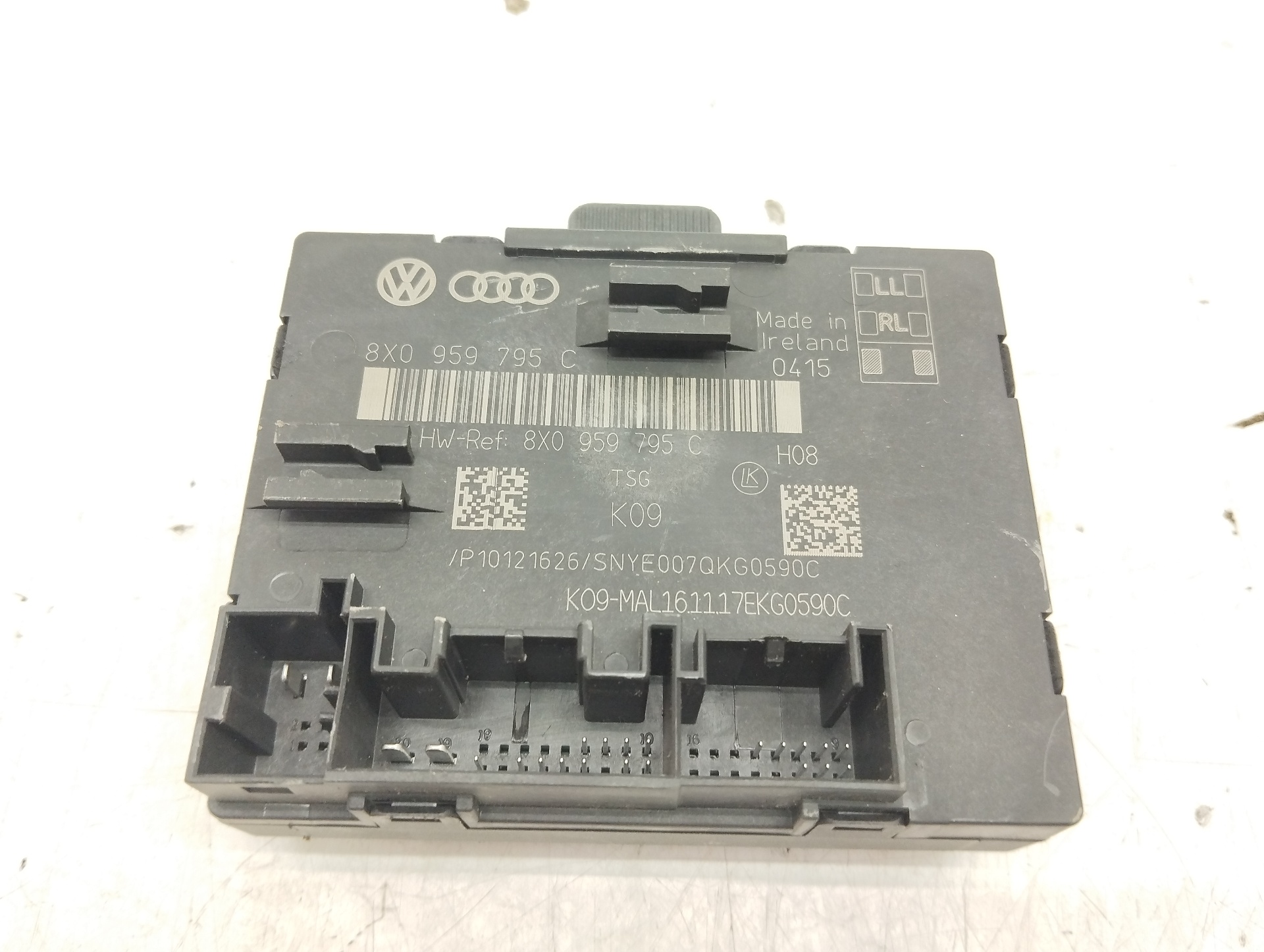 AUDI Q3 8U (2011-2020) Други управляващи блокове 8X0959795C 25897642