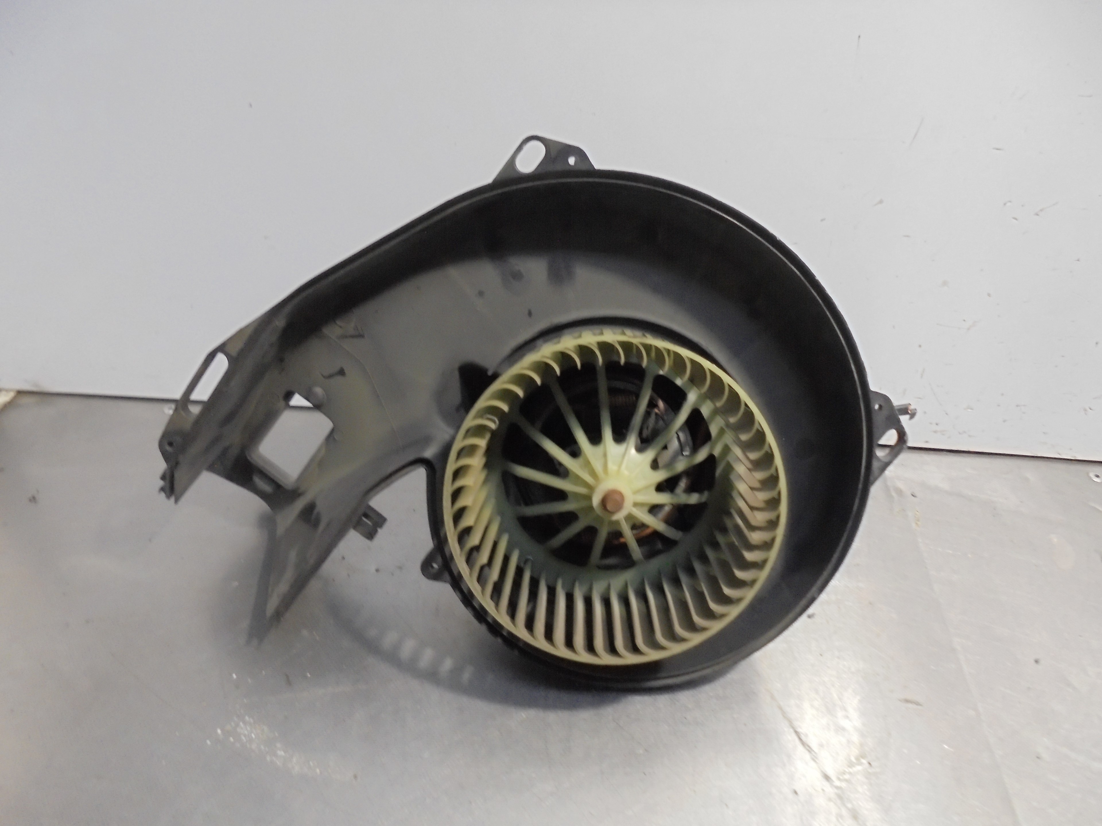 OPEL Meriva 1 generation (2002-2010) Fűtésventilátor 23313670