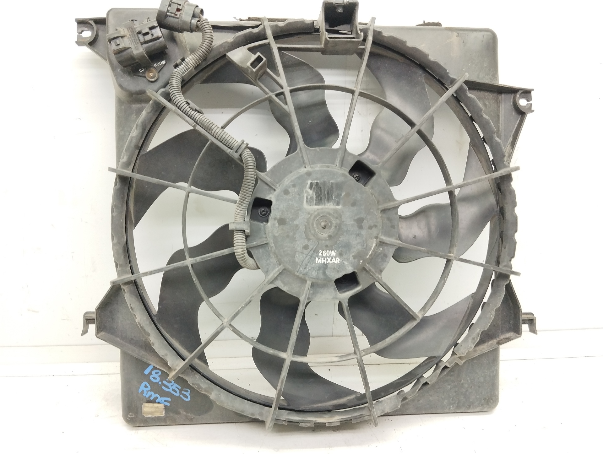 KIA Carens 3 generation (RP) (2013-2019) Difūzoriaus ventiliatorius 25367839