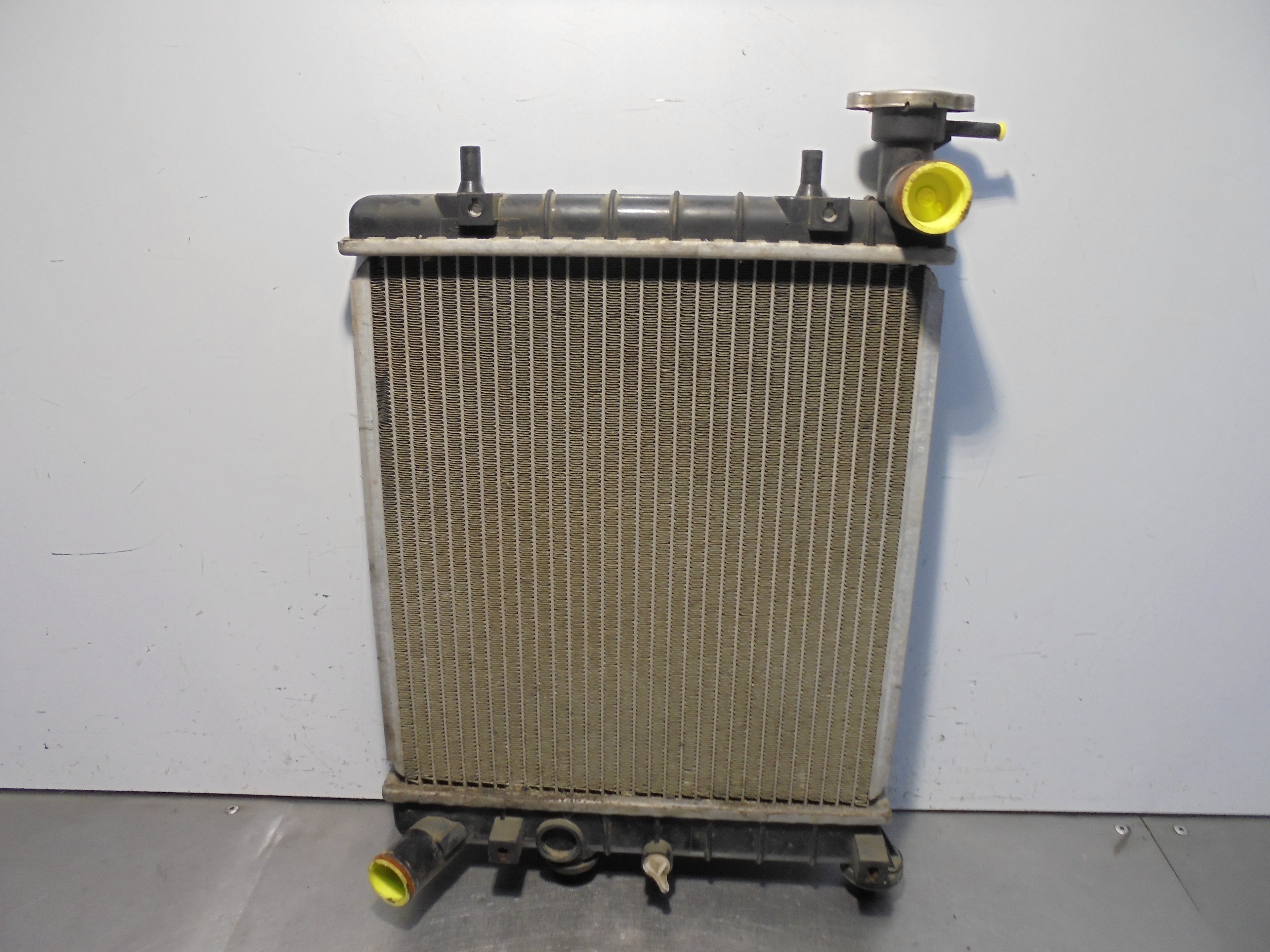 HYUNDAI Accent LC (1999-2013) Klimatizačný chladič 25074009