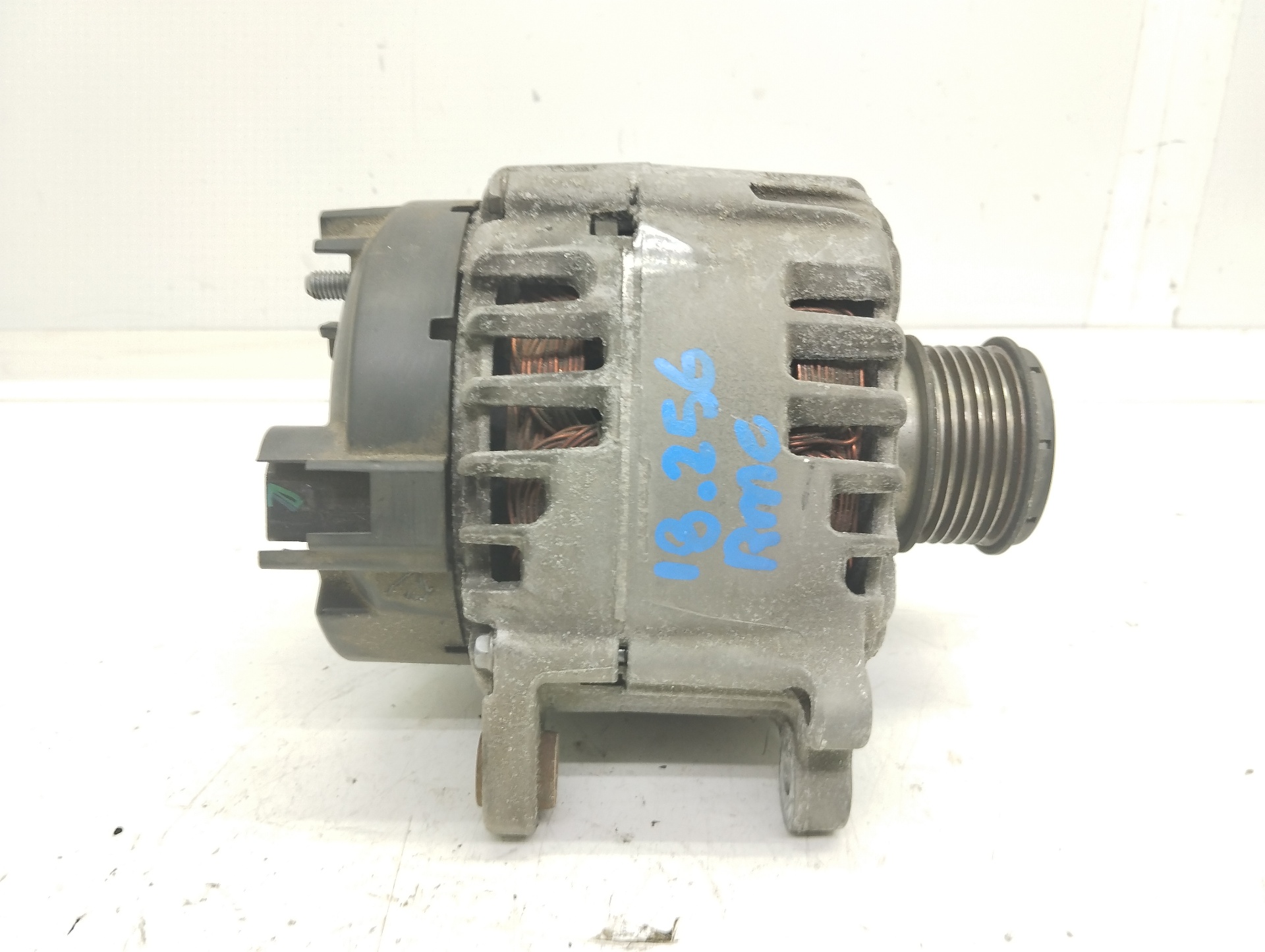 AUDI A3 8P (2003-2013) Alternator 03L903023A 25083519