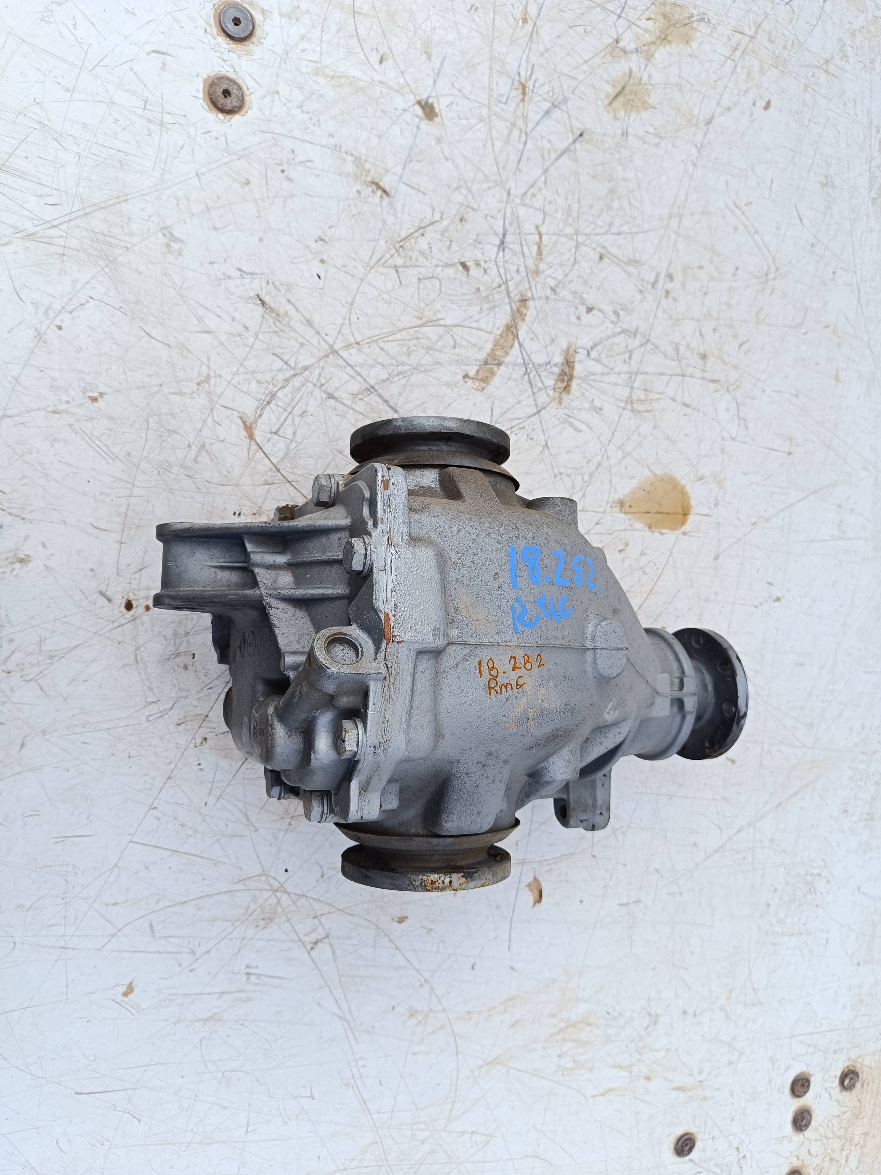 BMW 3 Series E46 (1997-2006) Rear Differential 25083533