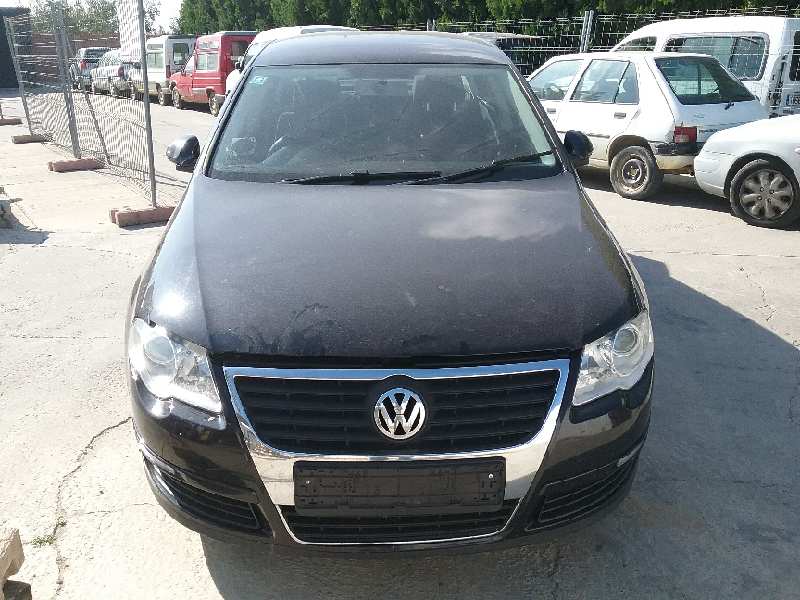 VOLKSWAGEN Passat B6 (2005-2010) Регулатор на прозореца на предната лява врата 3C2837755L 25033114