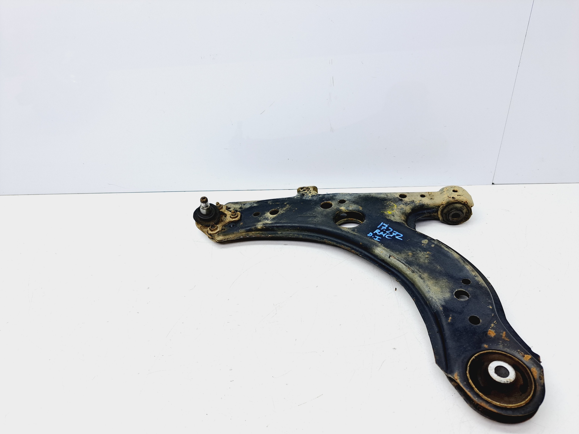 SEAT Toledo 2 generation (1999-2006) Front Left Arm 25077749