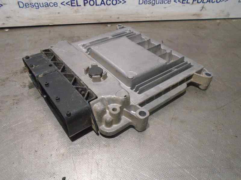 KIA Cee'd 1 generation (2007-2012) Engine Control Unit ECU 391102B660 23342339