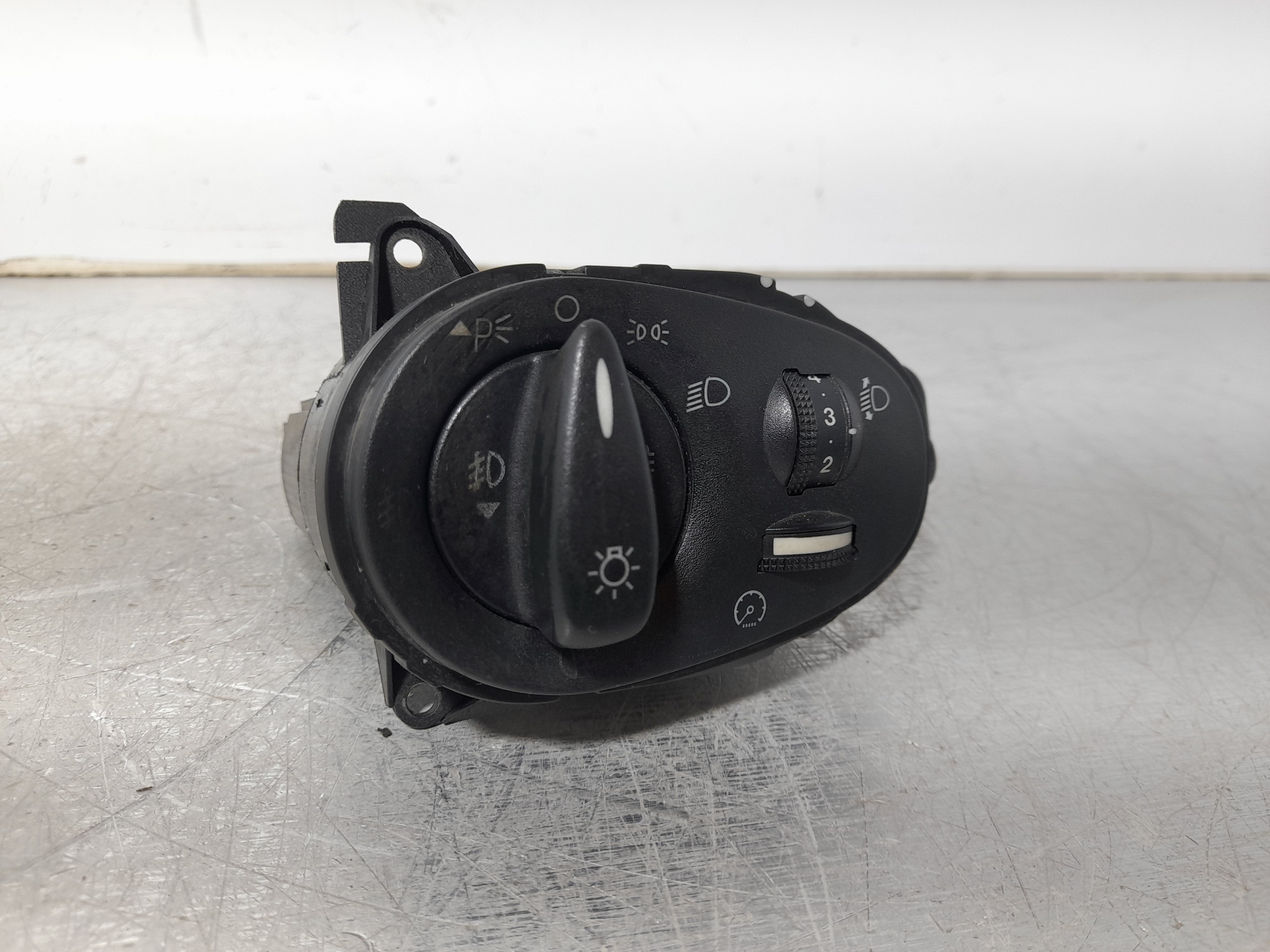 FORD Focus 1 generation (1998-2010) Headlight Switch Control Unit 98AG13A024 25086918