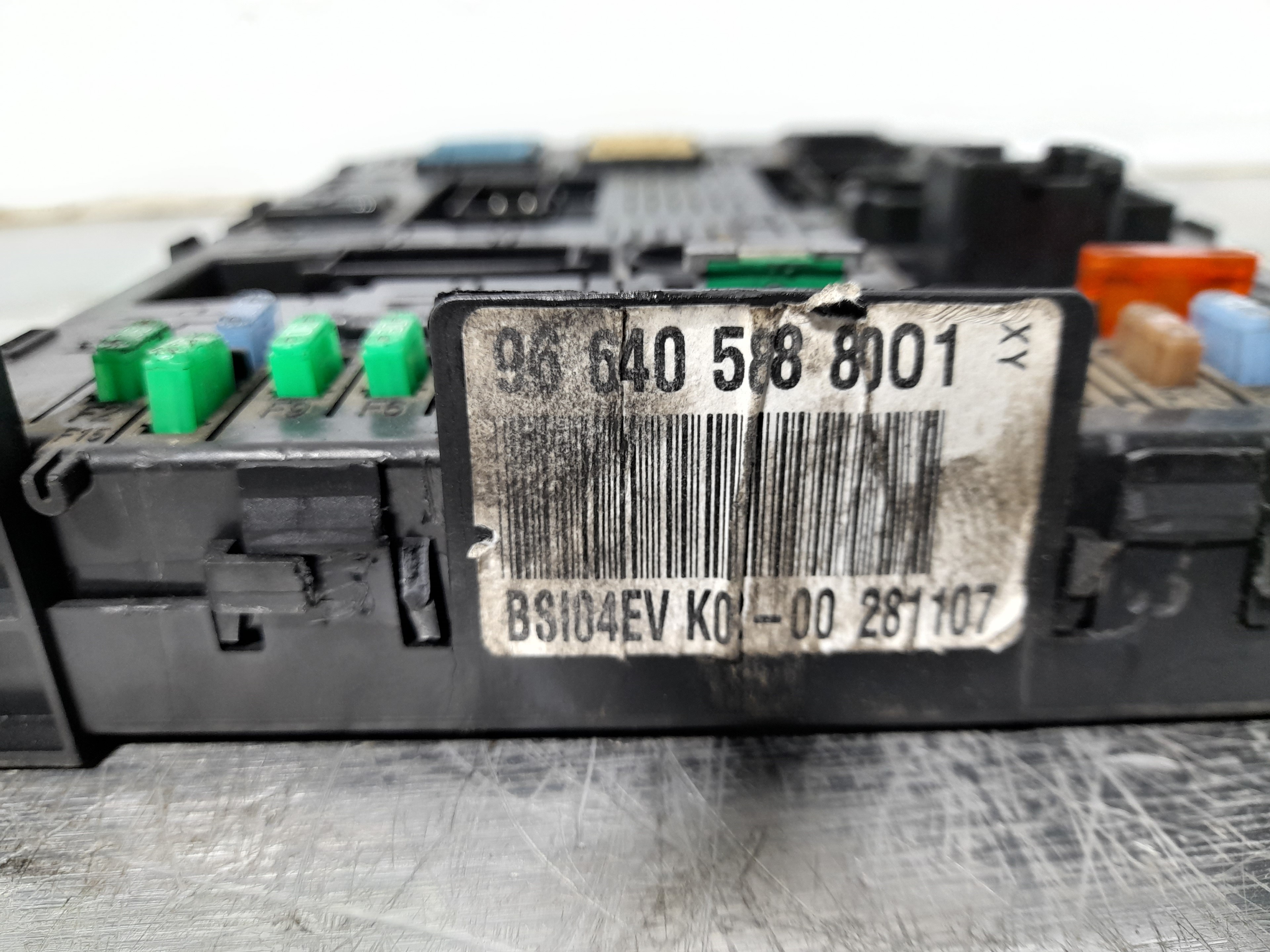 PEUGEOT 407 1 generation (2004-2010) Engine Control Unit ECU 9665465580 23329447