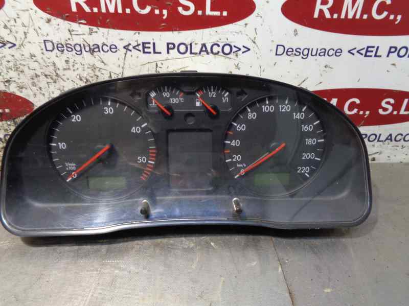 VOLKSWAGEN Passat B5 (1996-2005) Speedometer 3B0919881 25042313