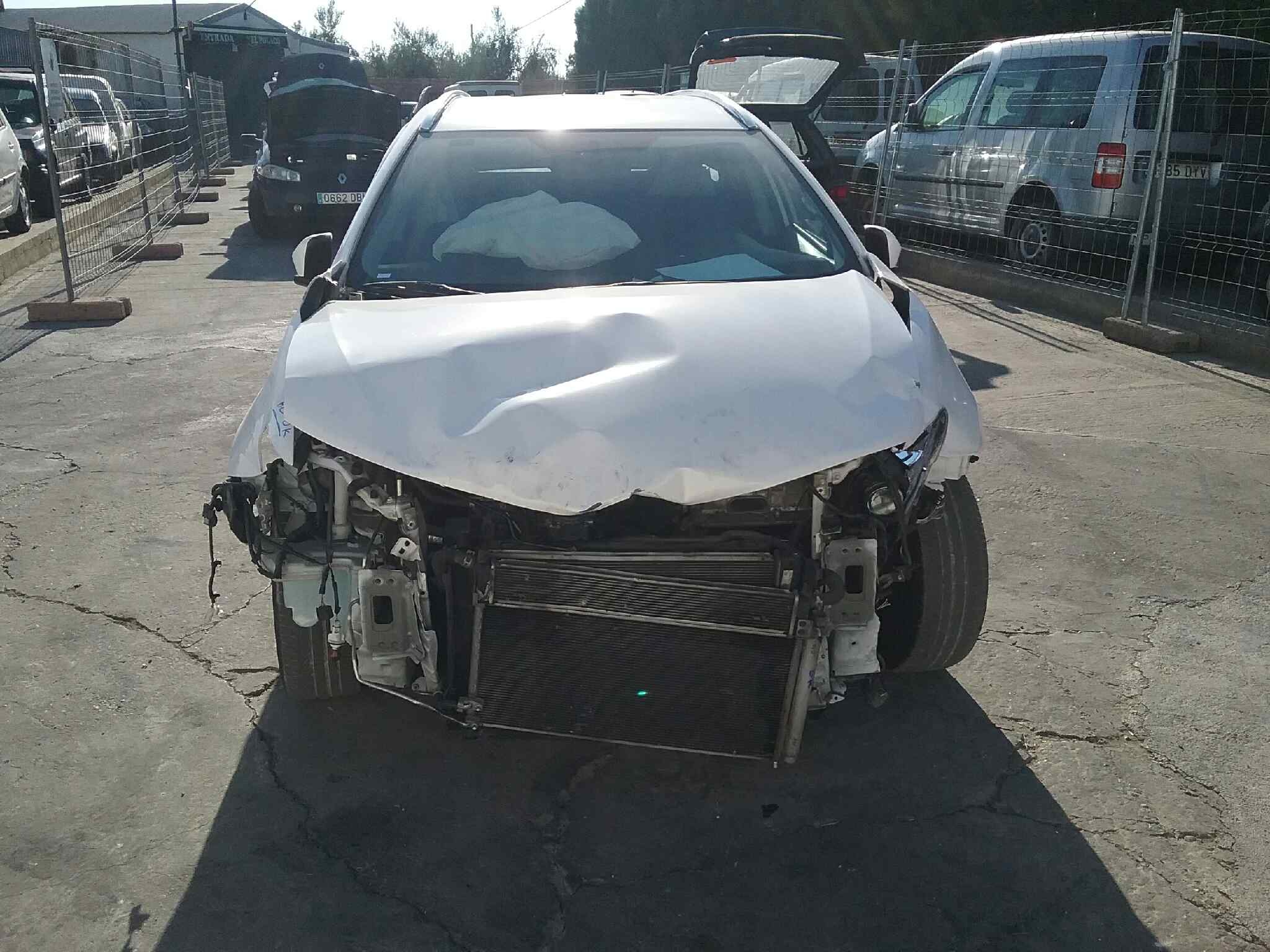 TOYOTA Auris 2 generation (2012-2015) Fönsterhiss för höger bakdörr 857200D120 21949378