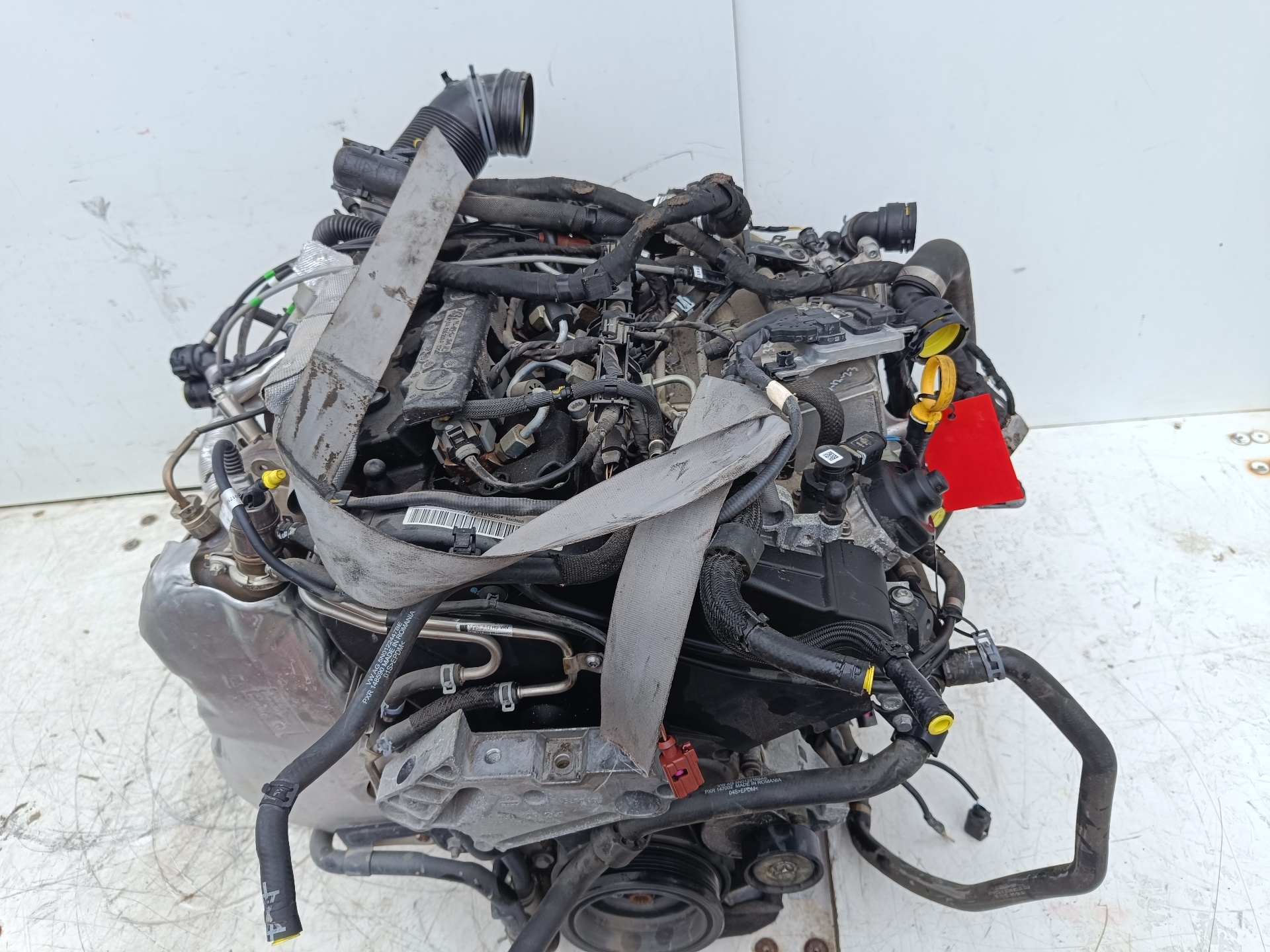 AUDI Q3 8U (2011-2020) Motor DFT 25215203