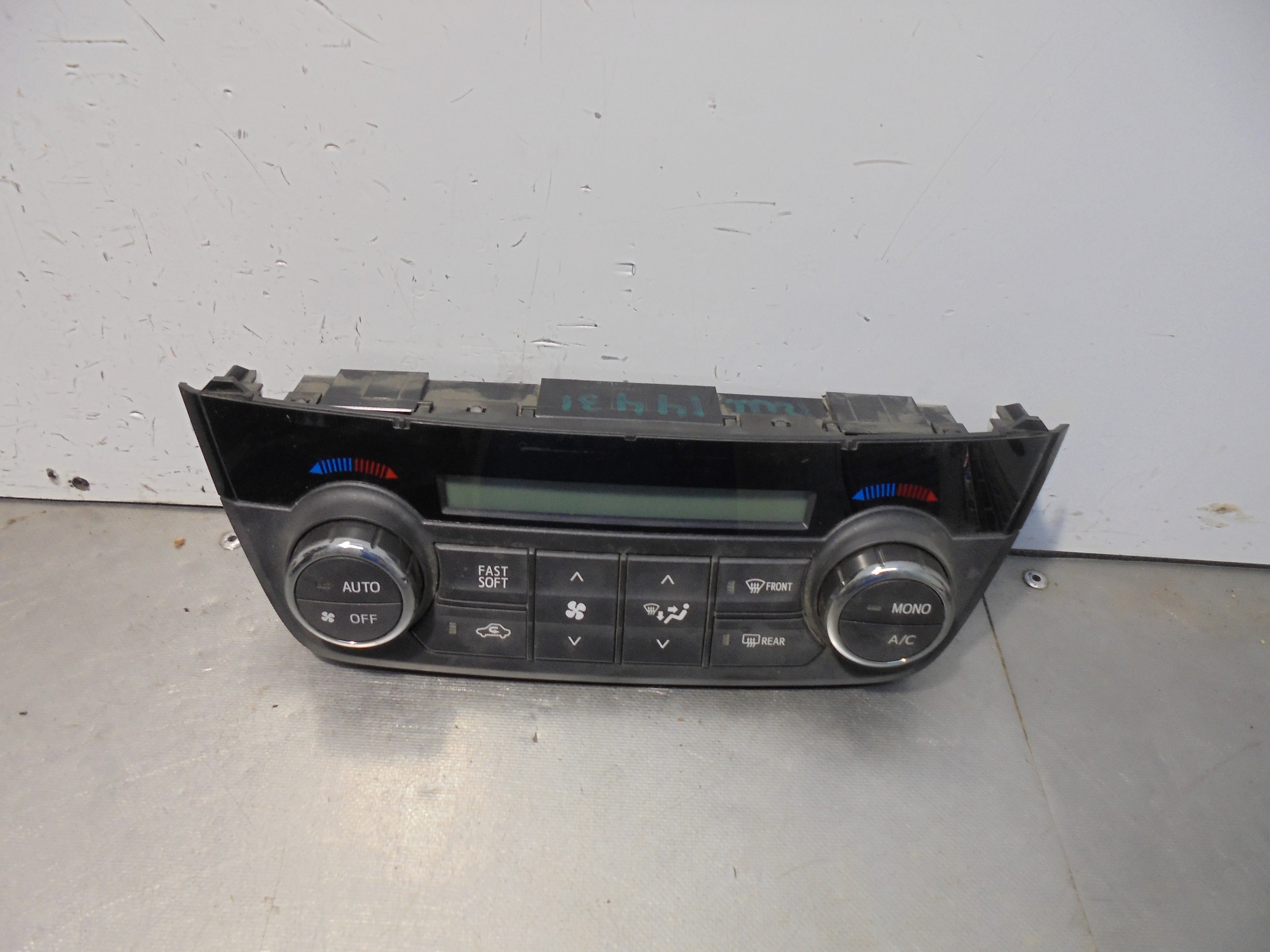 TOYOTA RAV4 4 generation (XA40) (2012-2018) Climate  Control Unit 5590042450 25072714