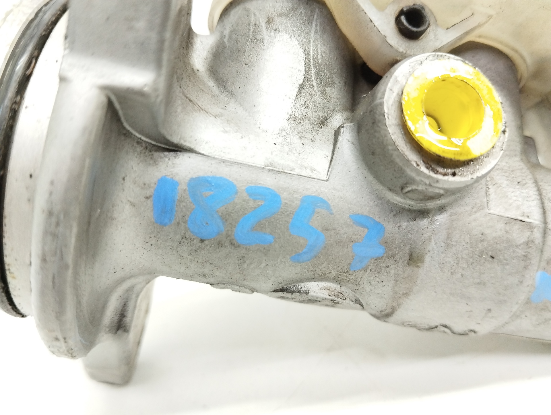 TOYOTA RAV4 2 generation (XA20) (2000-2006) Bremsesylinder 8273042010 25209260