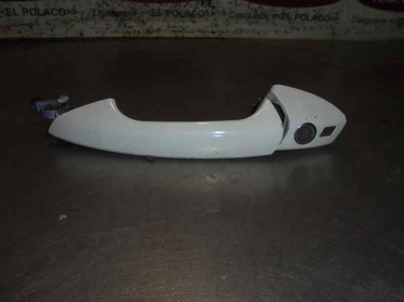 MERCEDES-BENZ C-Class W204/S204/C204 (2004-2015) Front Left Door Exterior Handle 25042468