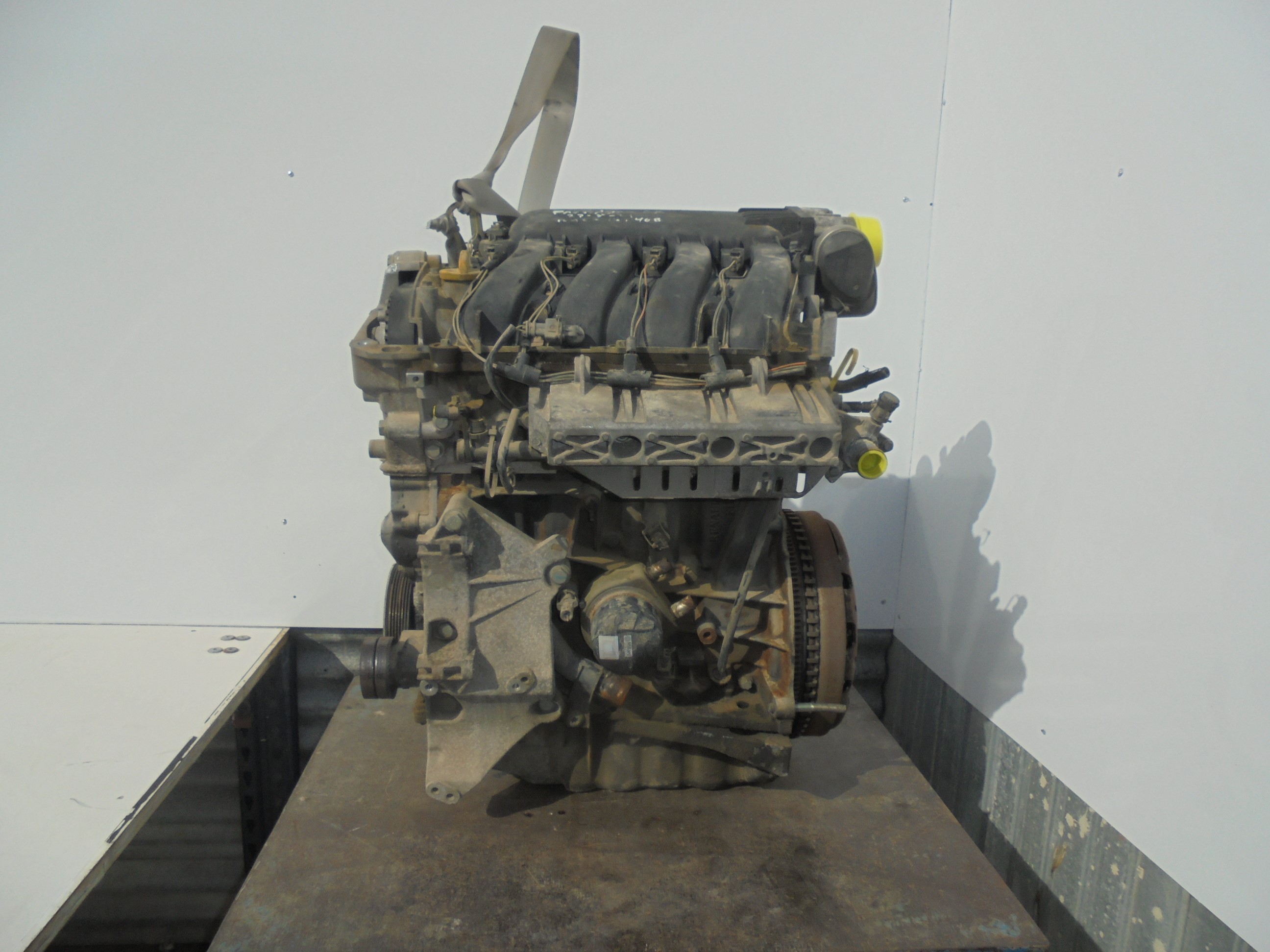 RENAULT Megane 2 generation (2002-2012) Engine F4RZ7 25213836