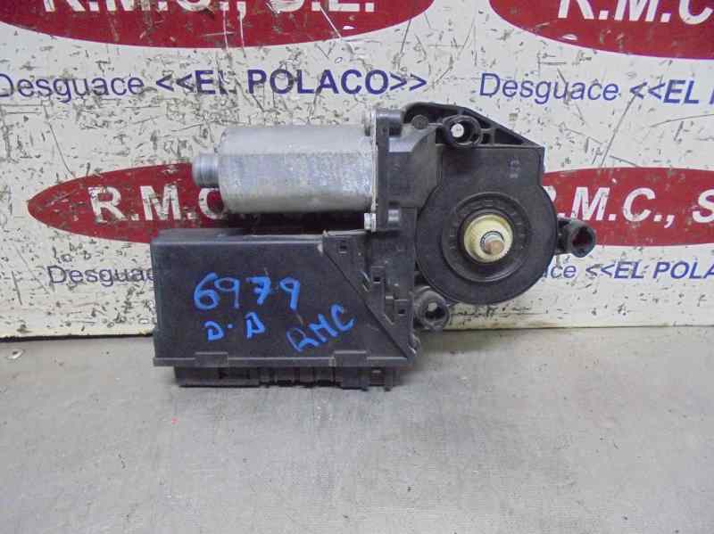 AUDI A4 B6/8E (2000-2005) Front Right Door Window Control Motor 8E1959802G 23341915