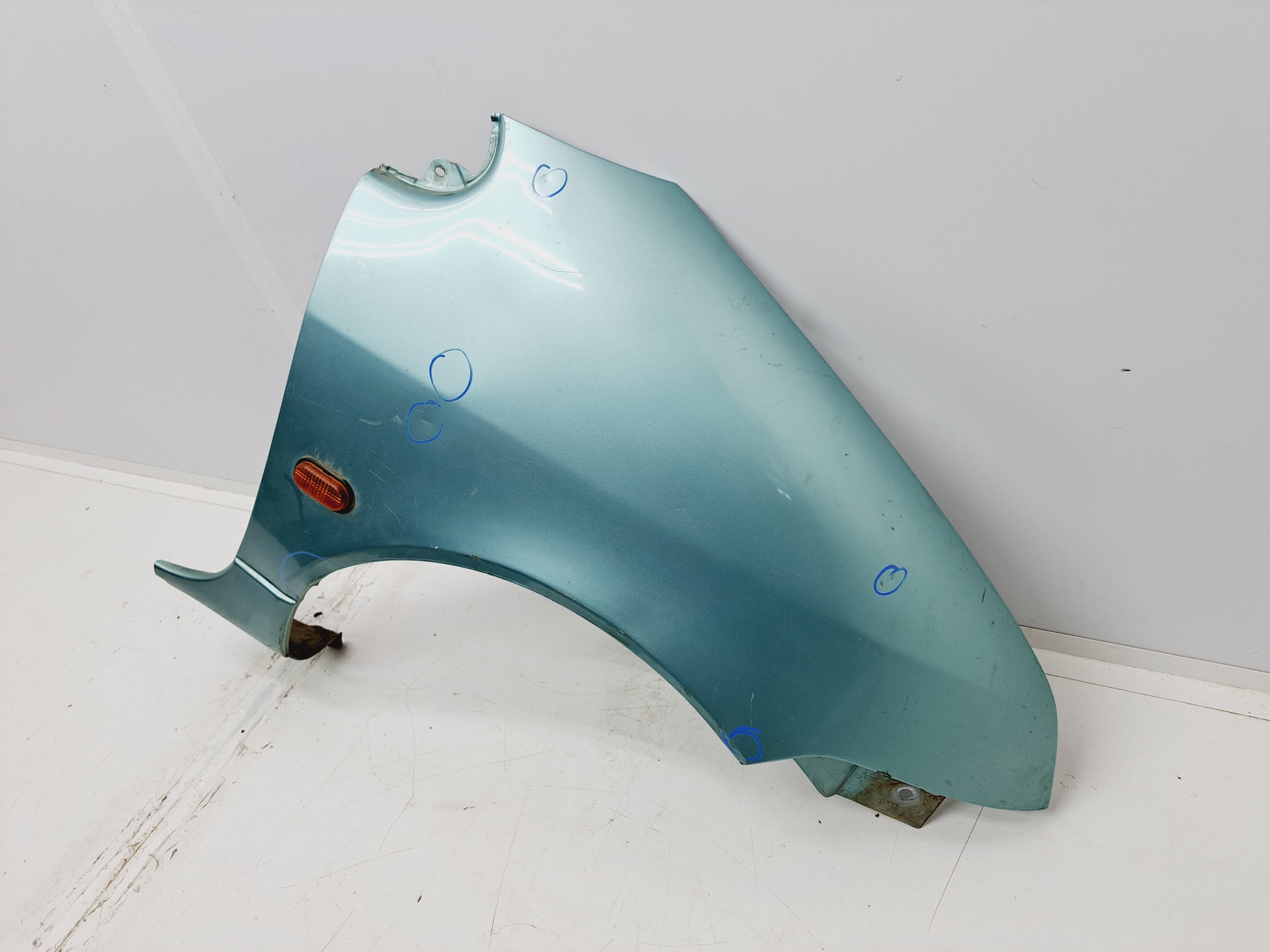 RENAULT Twingo 1 generation (1993-2007) Front Right Fender 25367832