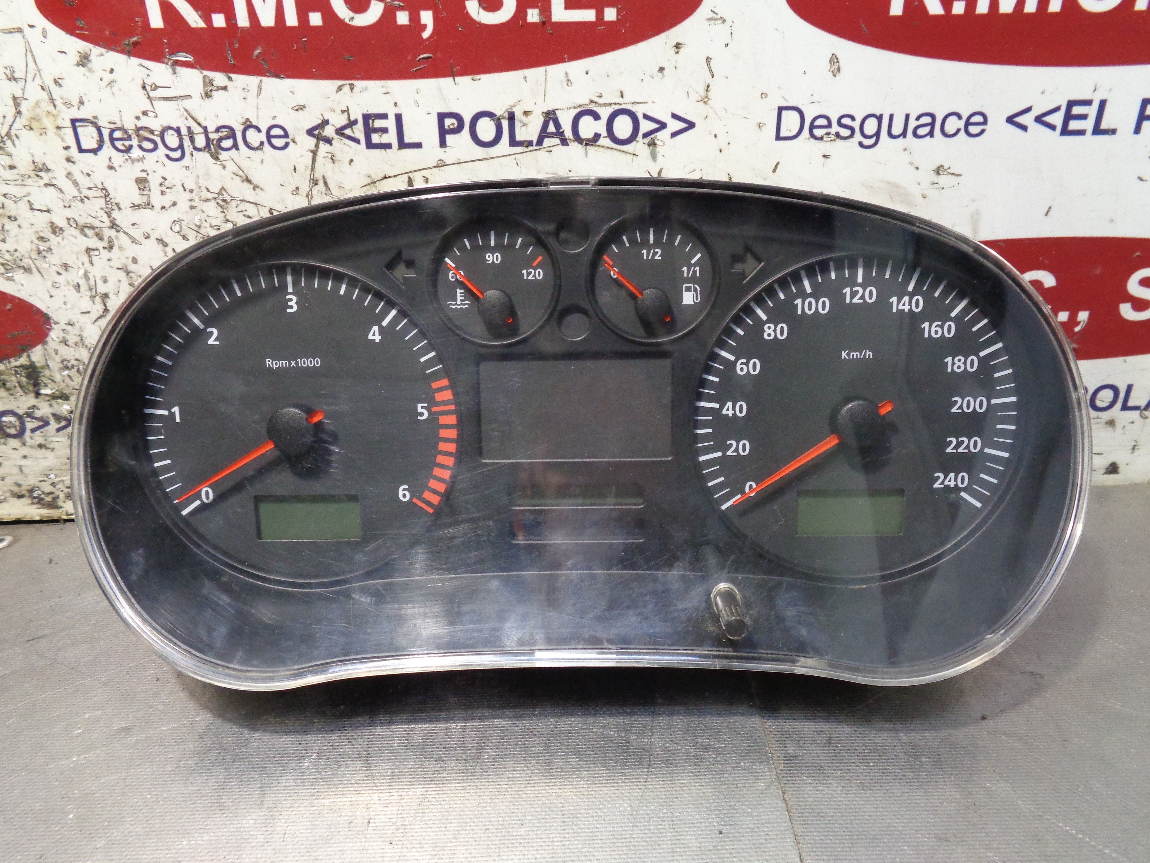 SEAT Toledo 2 generation (1999-2006) Speedometer 88311292 21955675