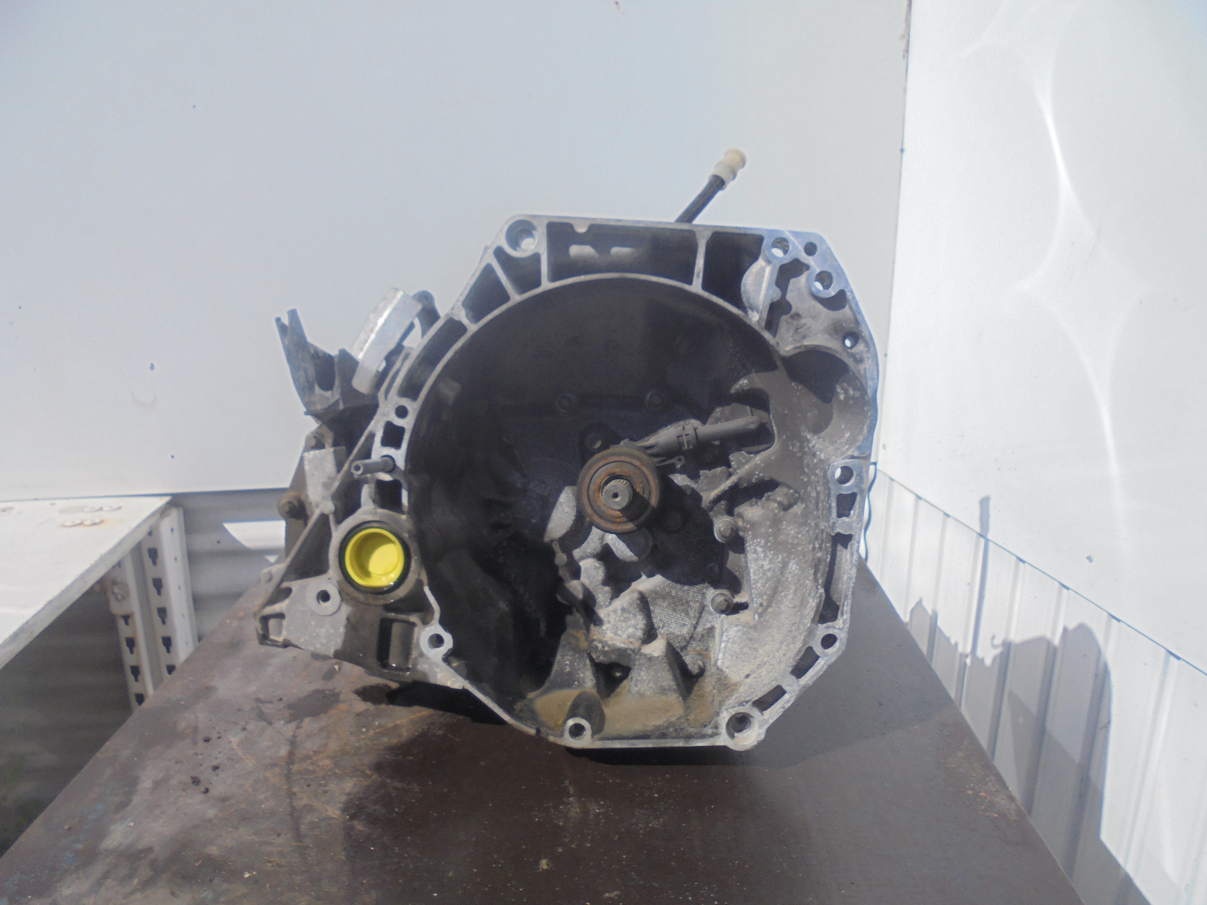 DACIA Sandero 2 generation (2013-2020) Gearbox JH3336 23322377