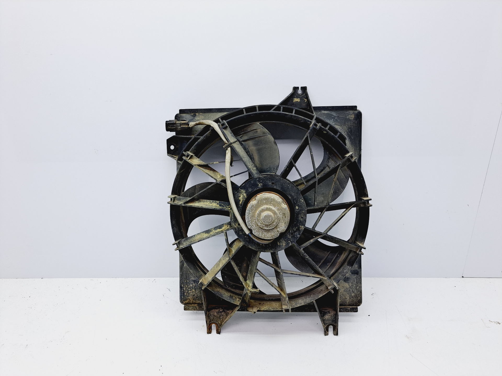 HYUNDAI RD (1 generation) (1996-2002) Diffuser Fan 4569631 23328289